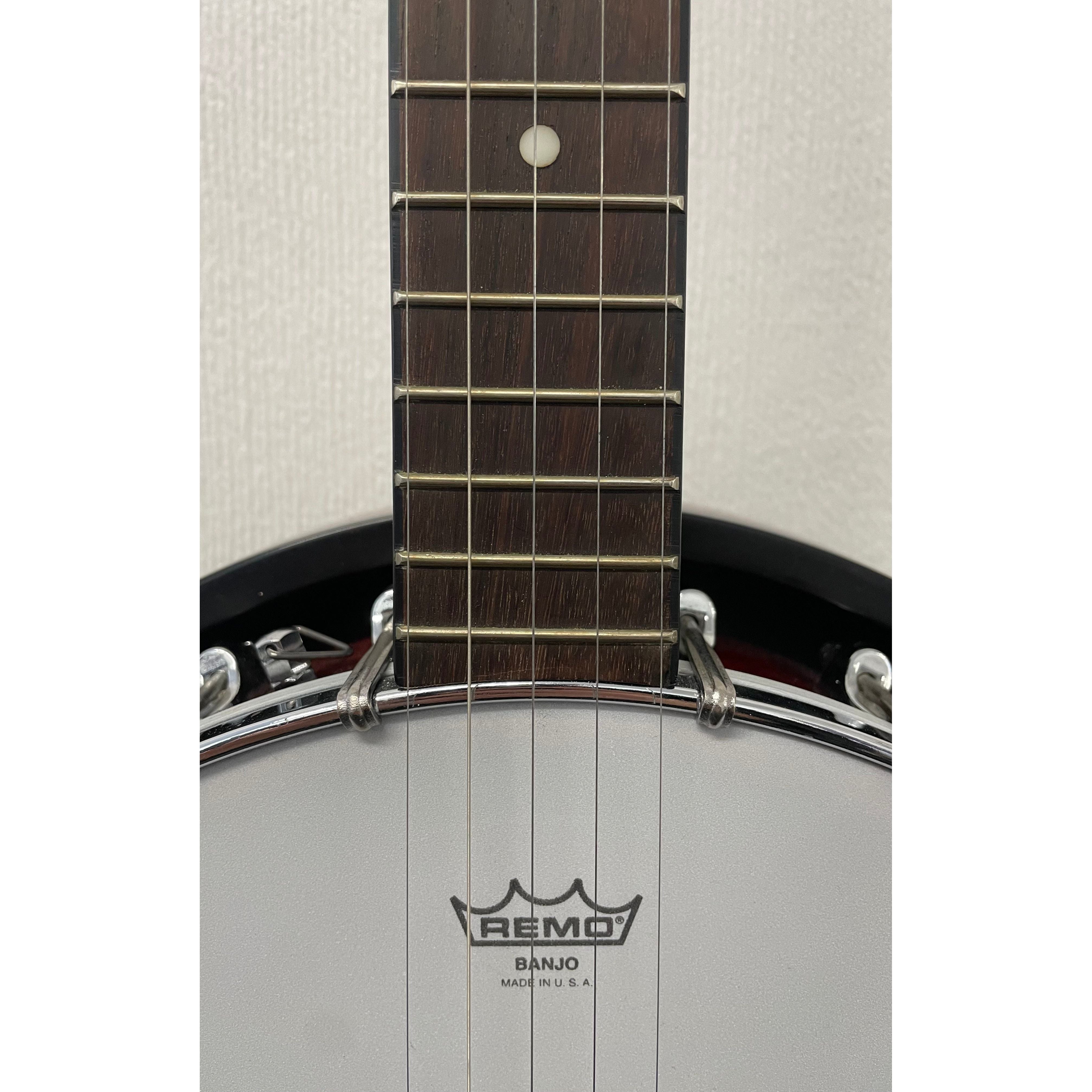 Ozark 5 String Closed Back Banjo in Sunburst Pre-Owned