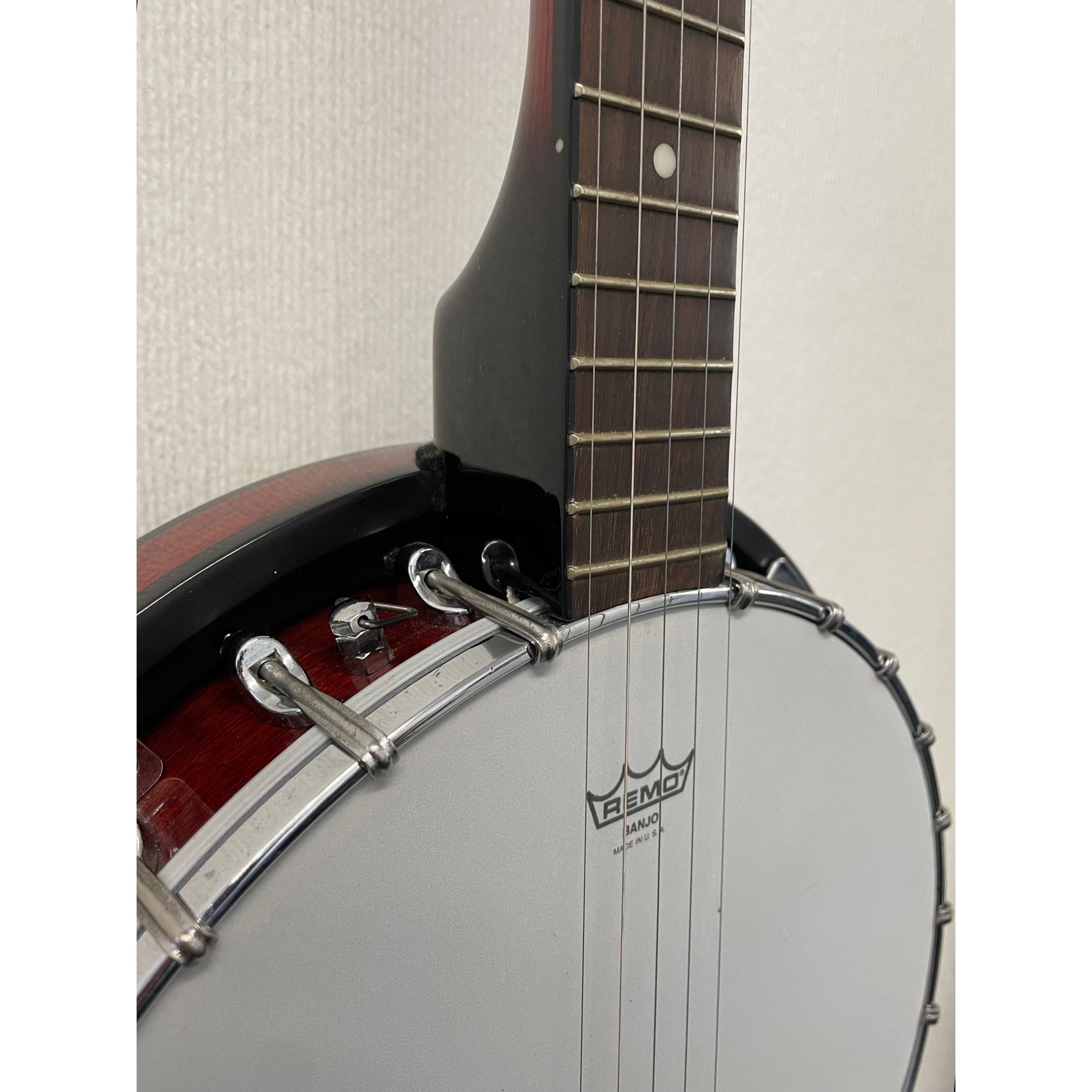 Ozark 5 String Closed Back Banjo in Sunburst Pre-Owned