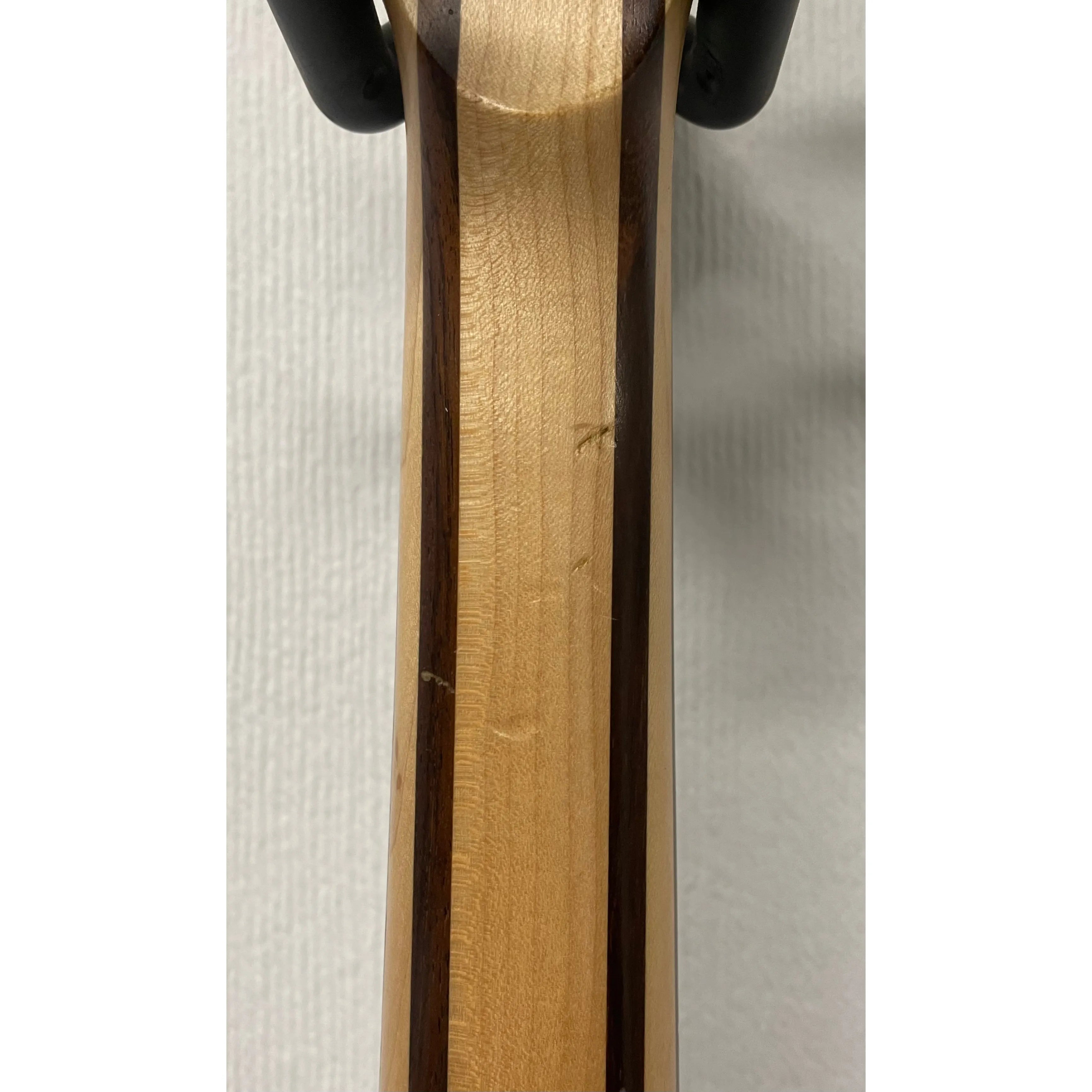 Ibanez SR300E Active Bass Guitar in Pearl White Pre-Owned