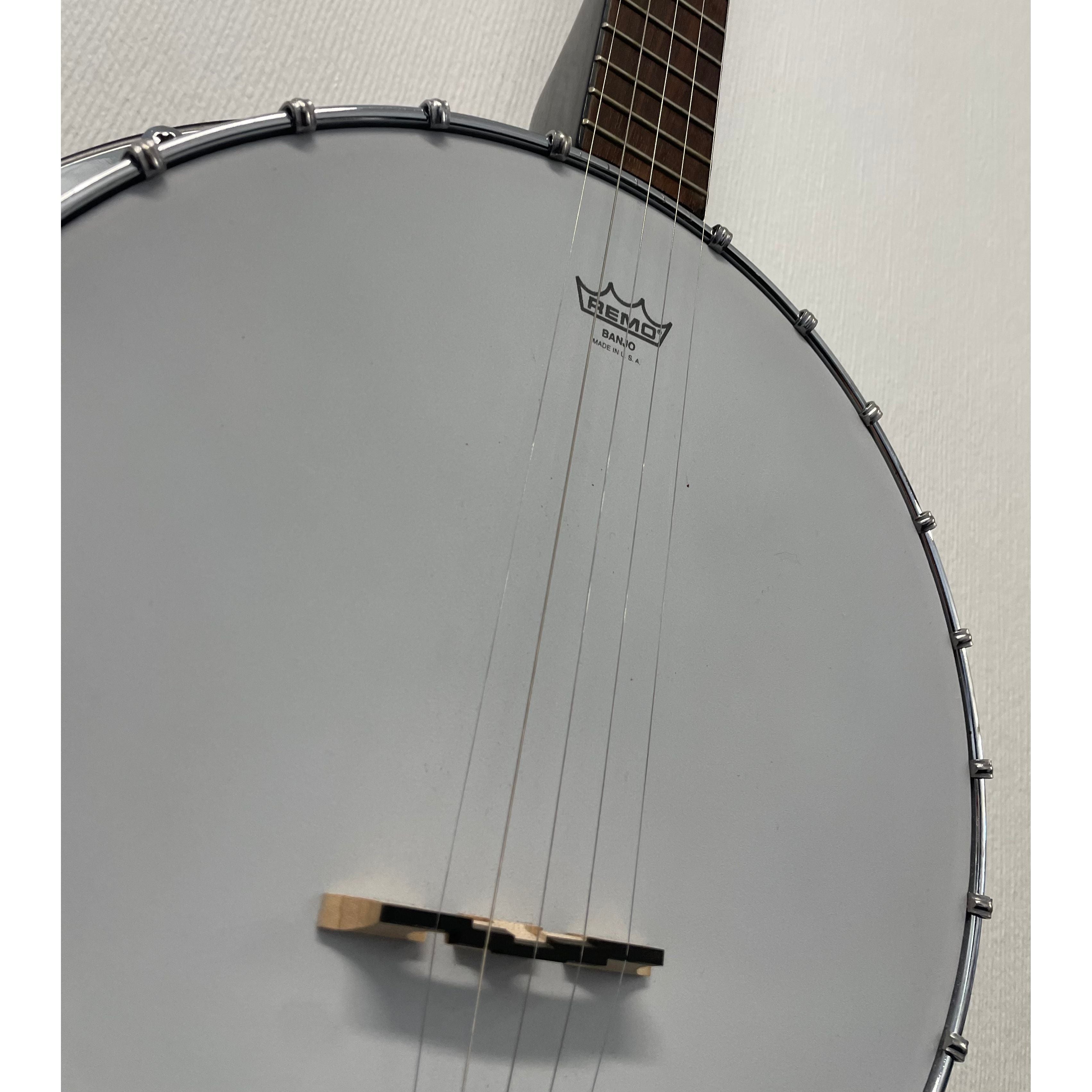 Ozark 5 String Closed Back Banjo in Sunburst Pre-Owned