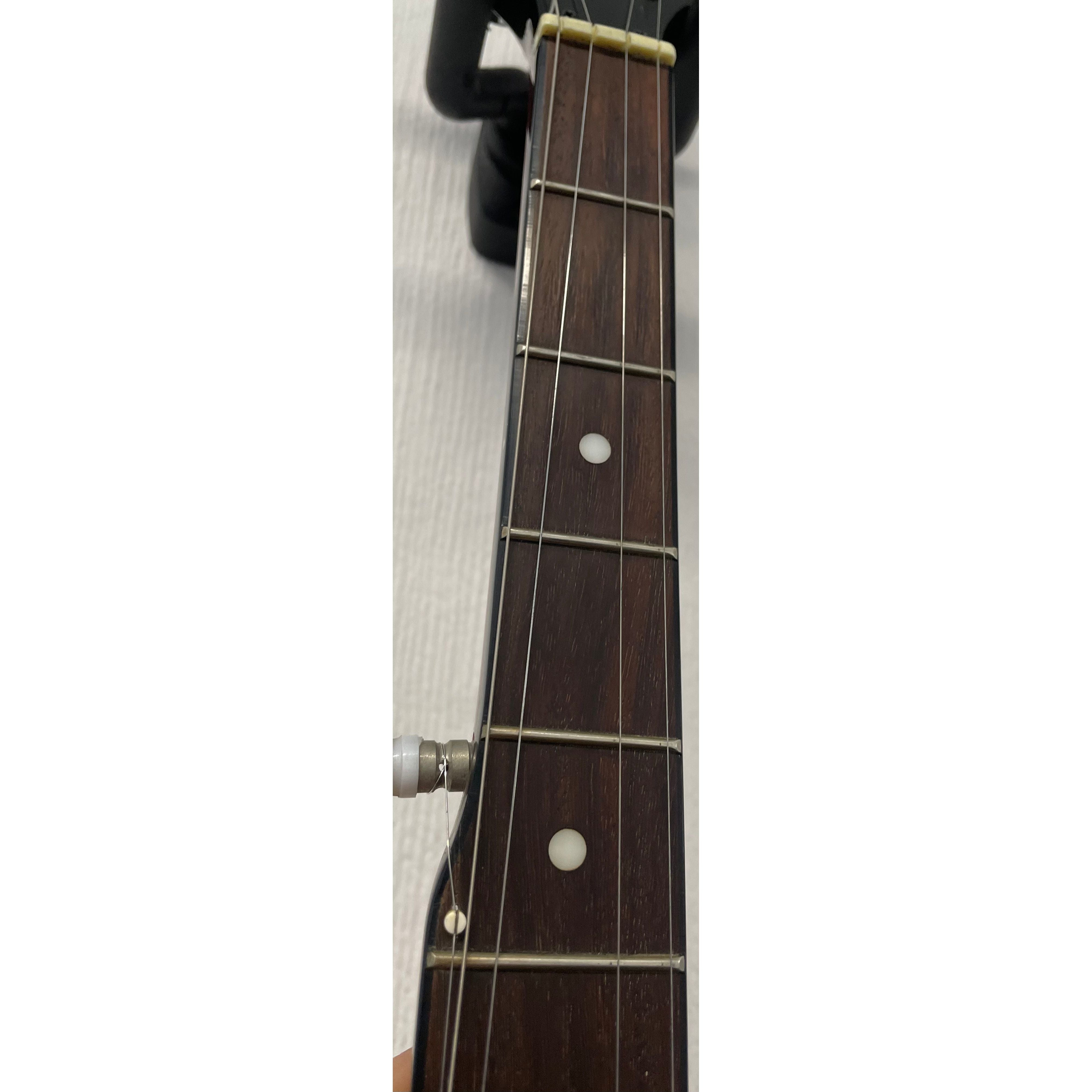 Ozark 5 String Closed Back Banjo in Sunburst Pre-Owned