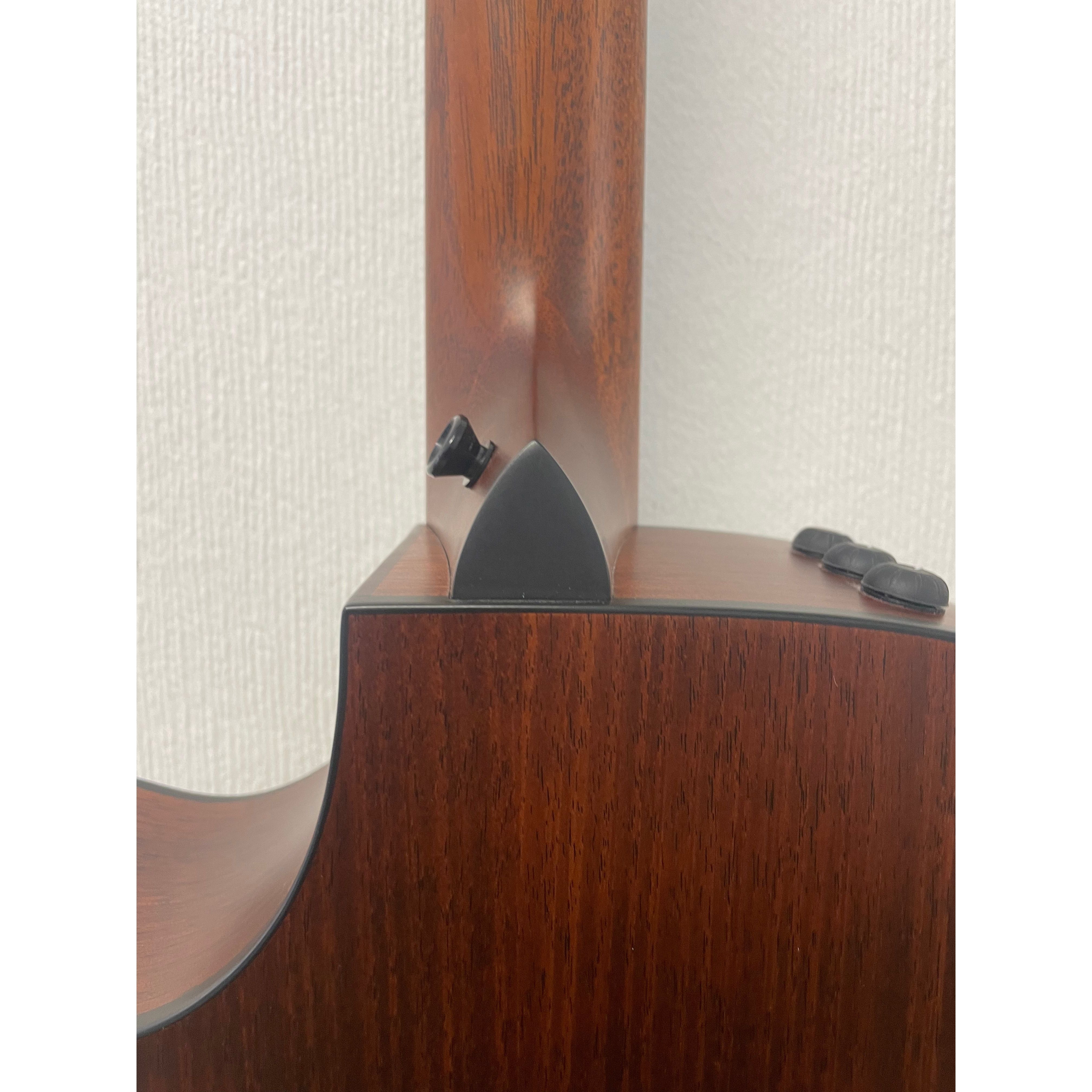 Taylor 322CE Concert Size Electro Acoustic Guitar with Venetian Cutaway in Tropical Mahogany with Hardcase Pre-Owned