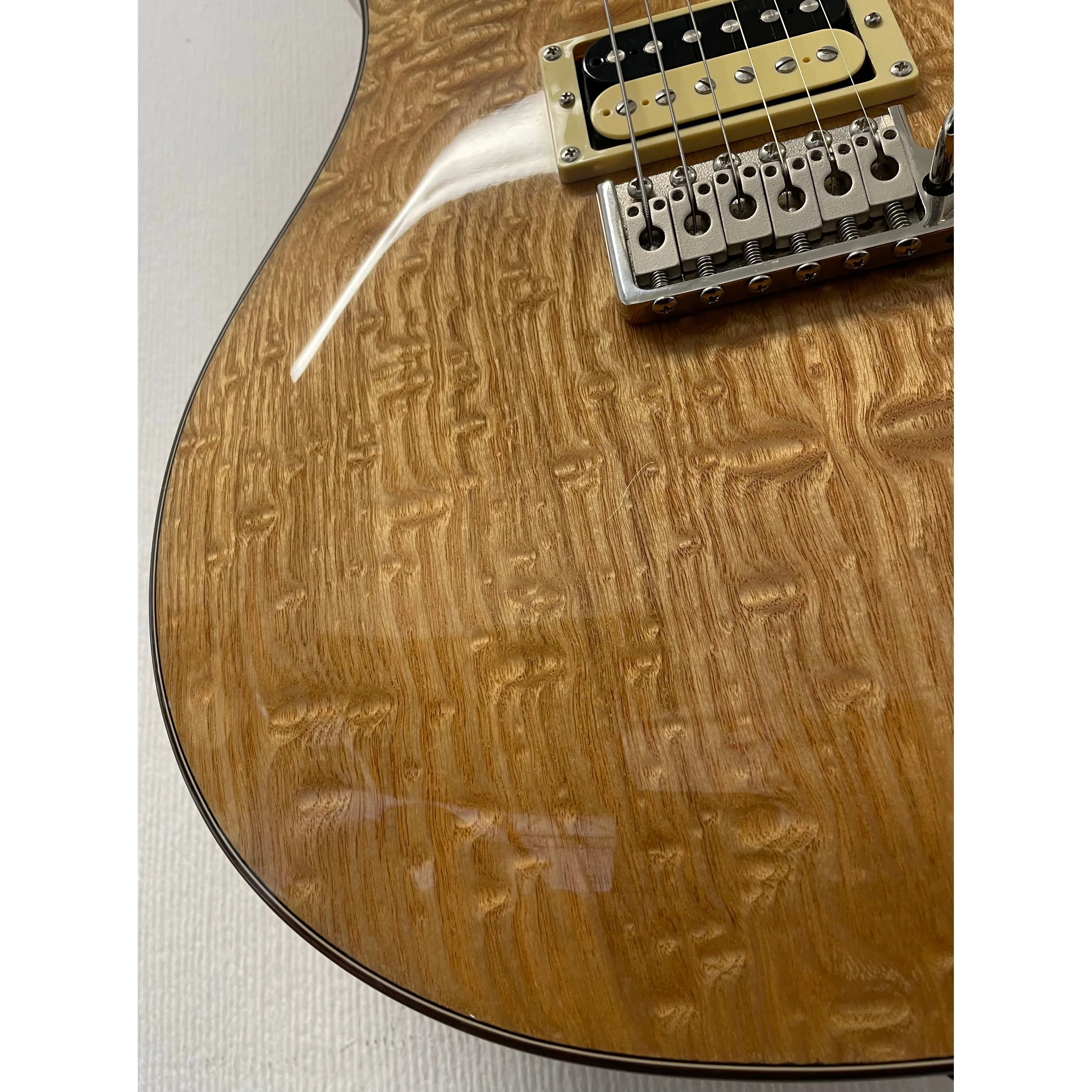 PRS SE Custom Limited Edition 2016 with Birdseye Maple Top Pre-Owned