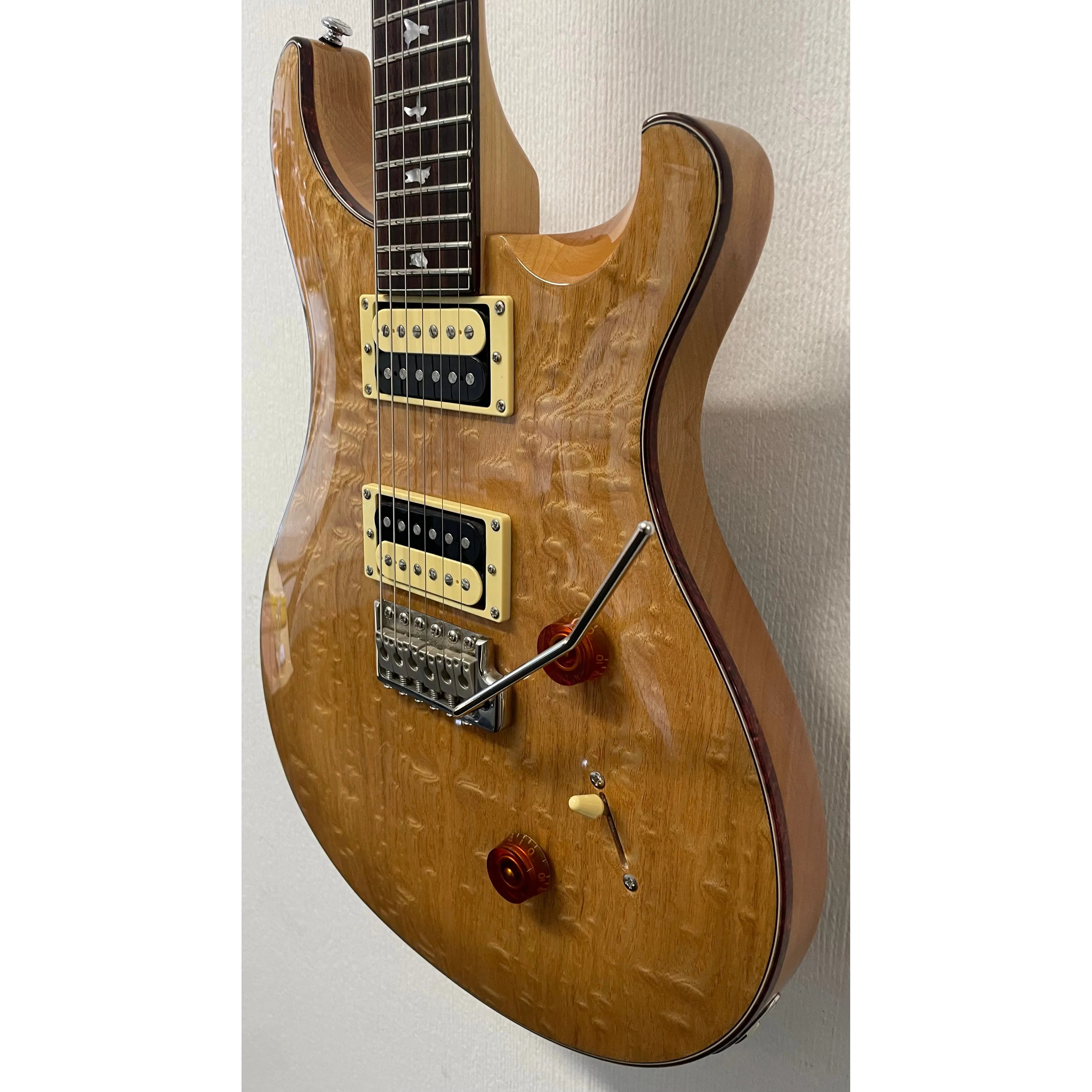 PRS SE Custom Limited Edition 2016 with Birdseye Maple Top Pre-Owned