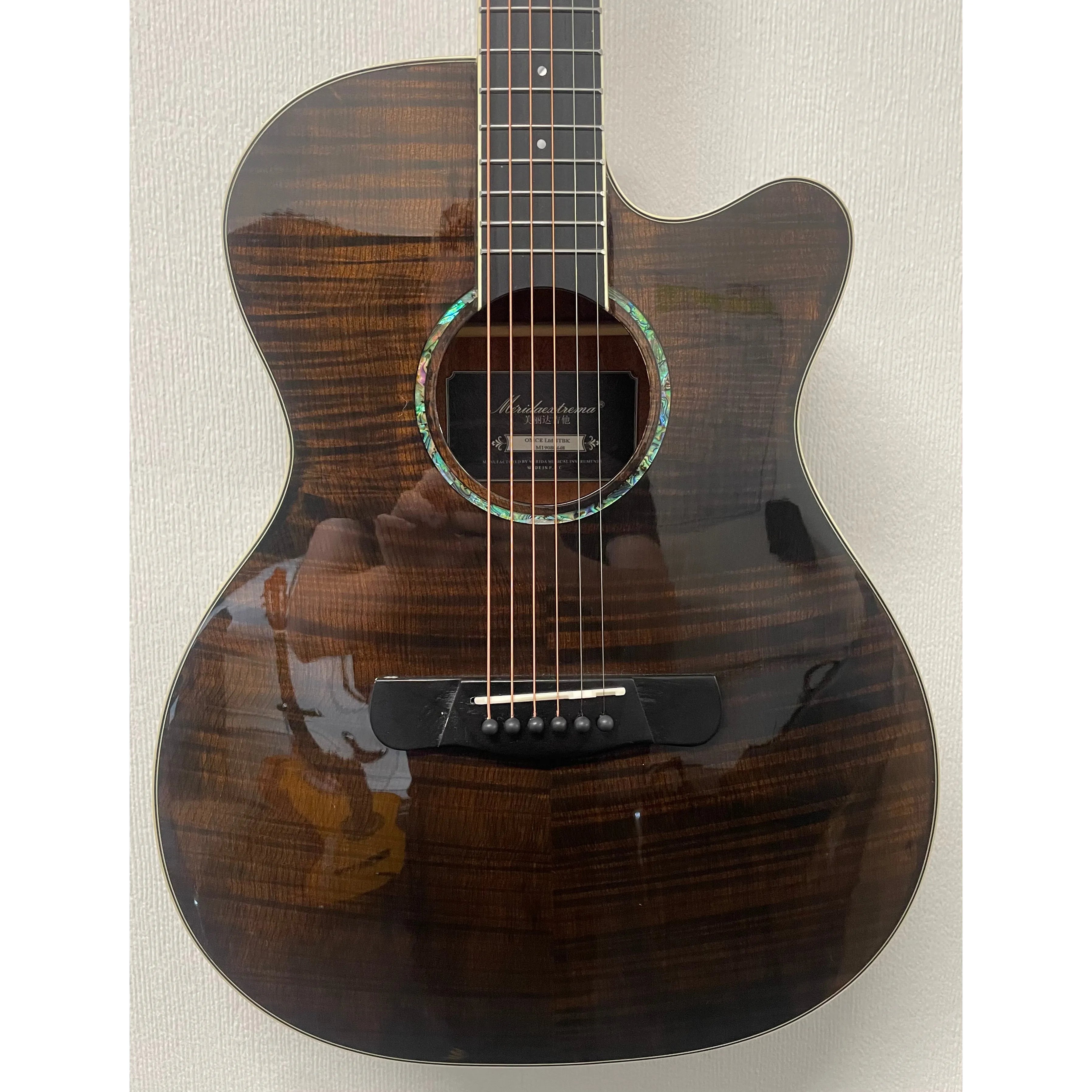 Meridia Exrema Electro Acoustic Guitar OMCE LTD STBK with Gigbag Pre-Owned