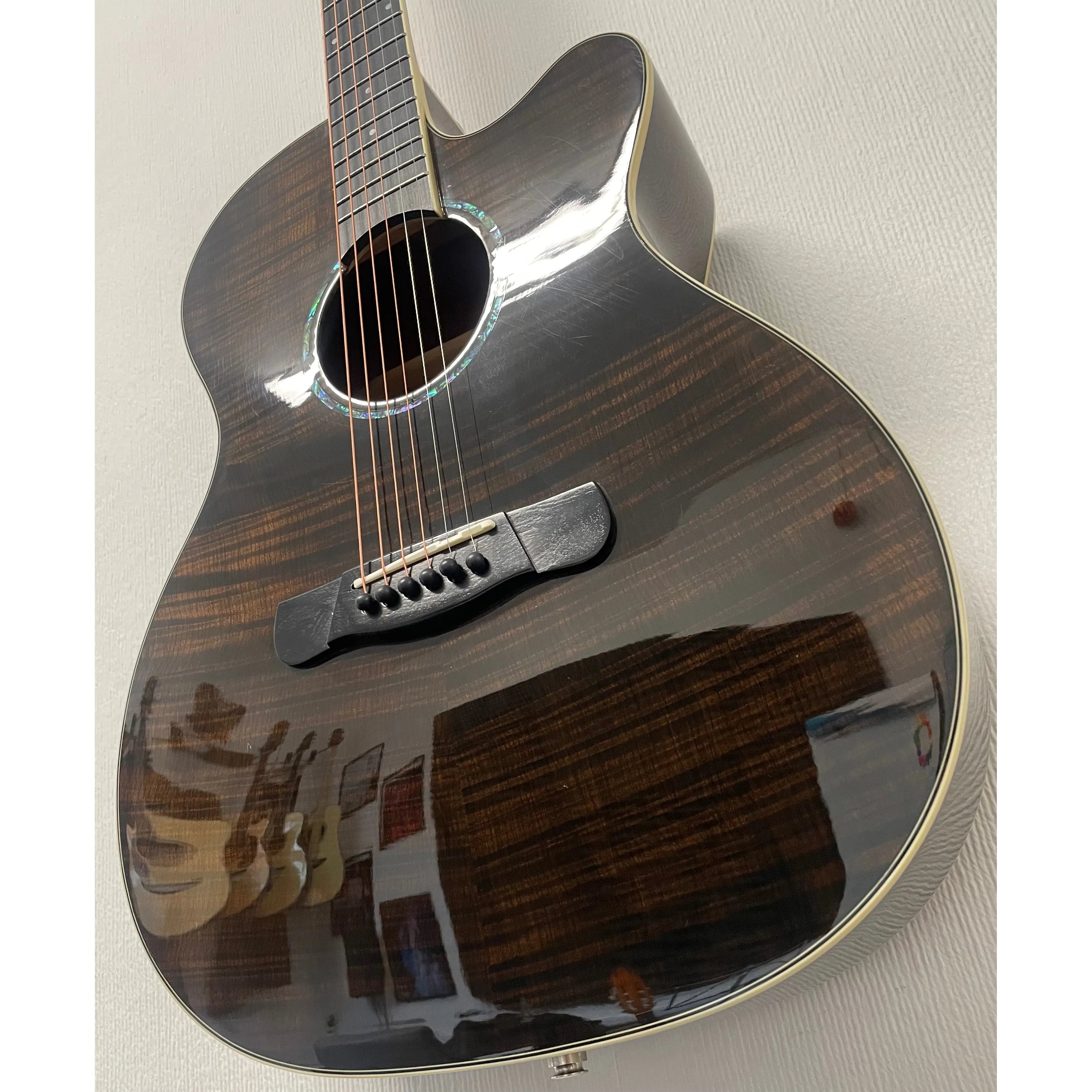 Meridia Exrema Electro Acoustic Guitar OMCE LTD STBK with Gigbag Pre-Owned