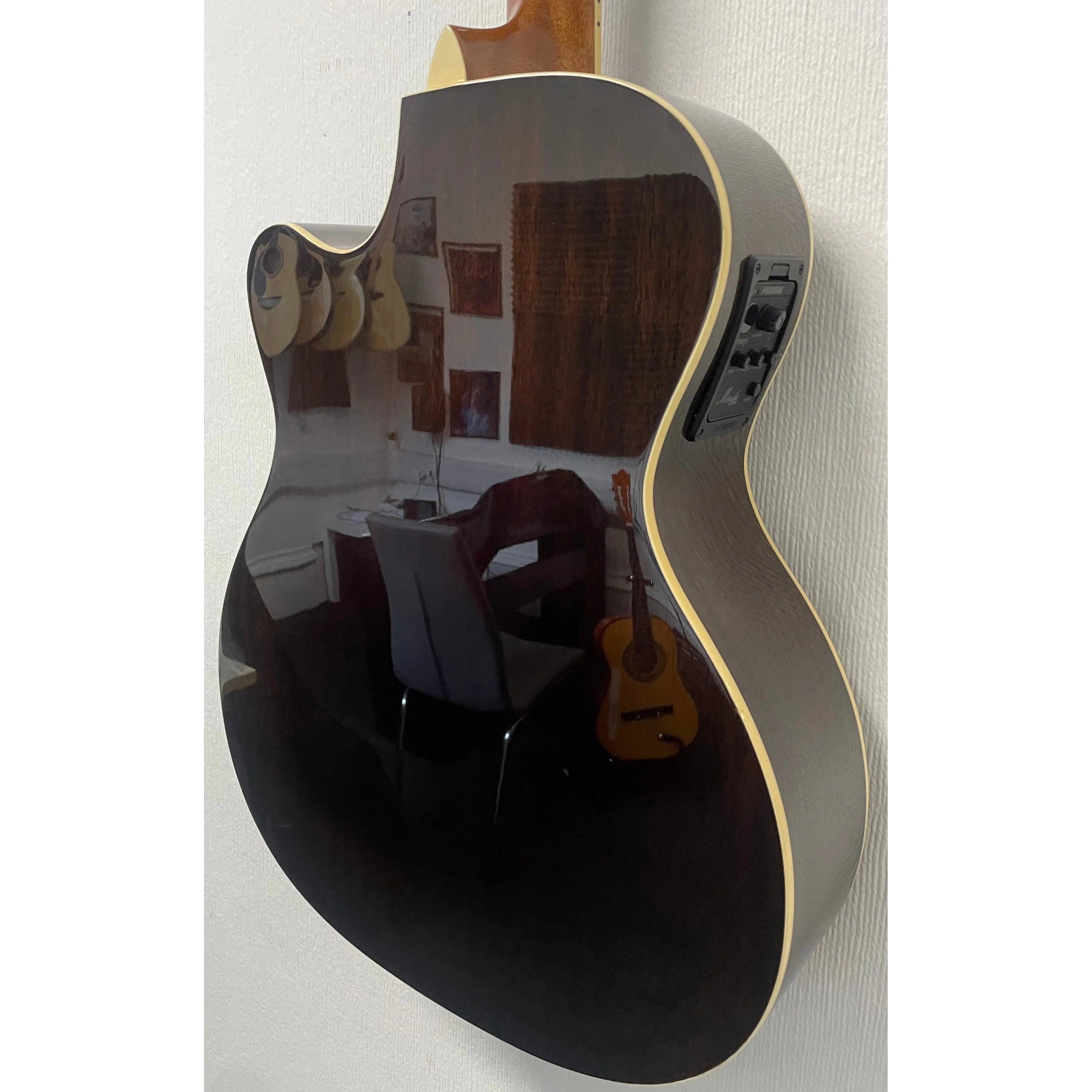 Meridia Exrema Electro Acoustic Guitar OMCE LTD STBK with Gigbag Pre-Owned