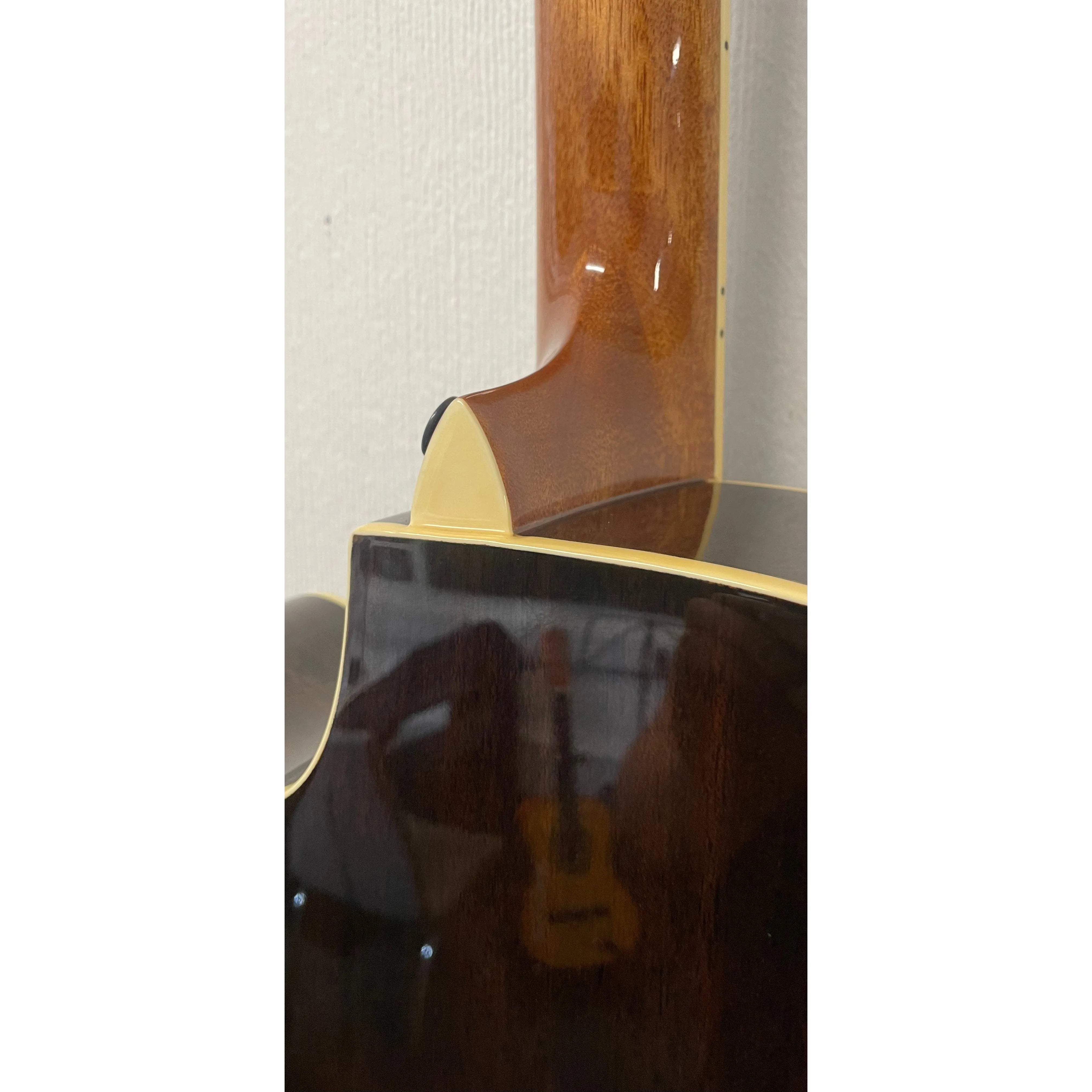 Meridia Exrema Electro Acoustic Guitar OMCE LTD STBK with Gigbag Pre-Owned