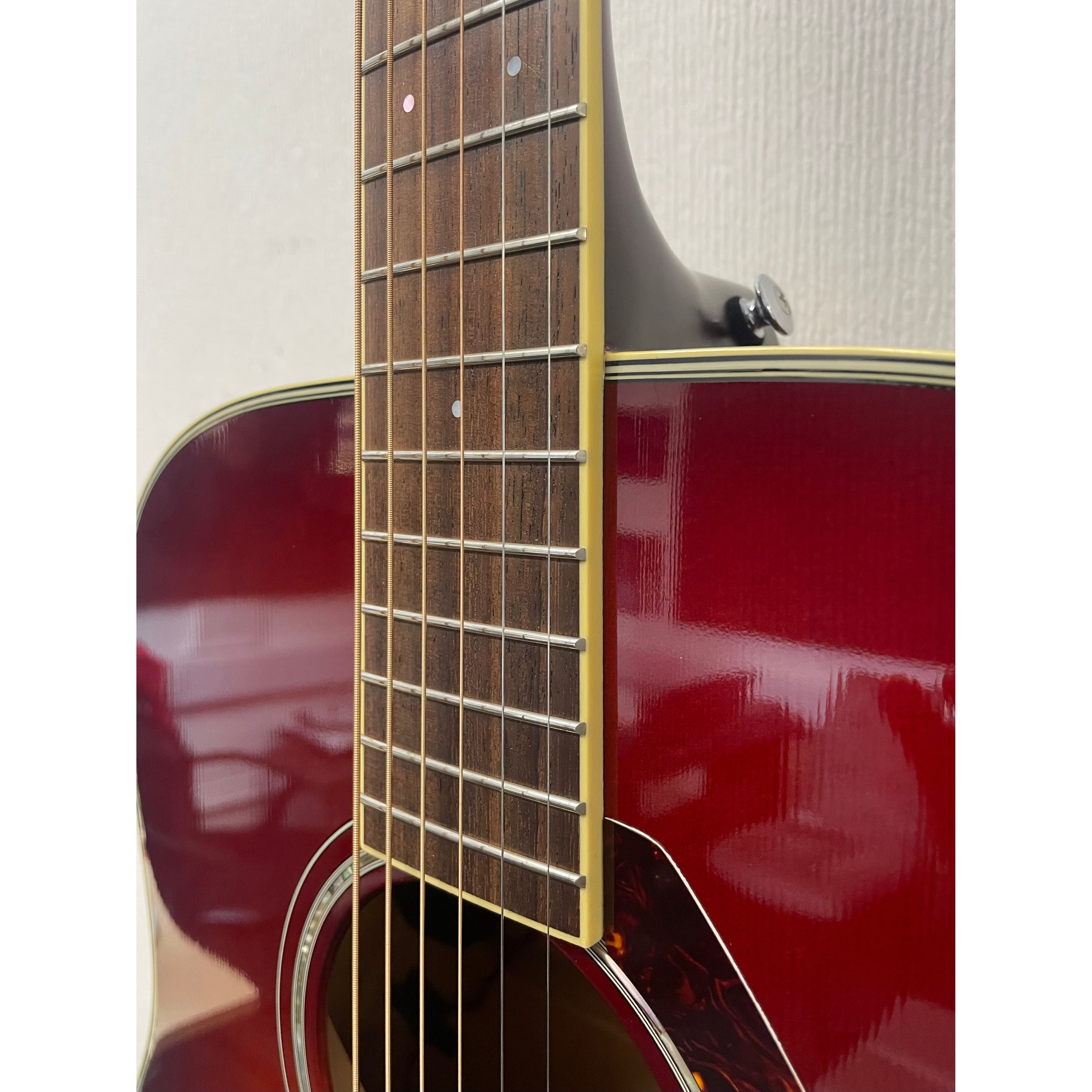 Yamaha FG740SFM Flamed Maple Dreadnought Electro Acoustic Guitar in Vintage Pre-Owned