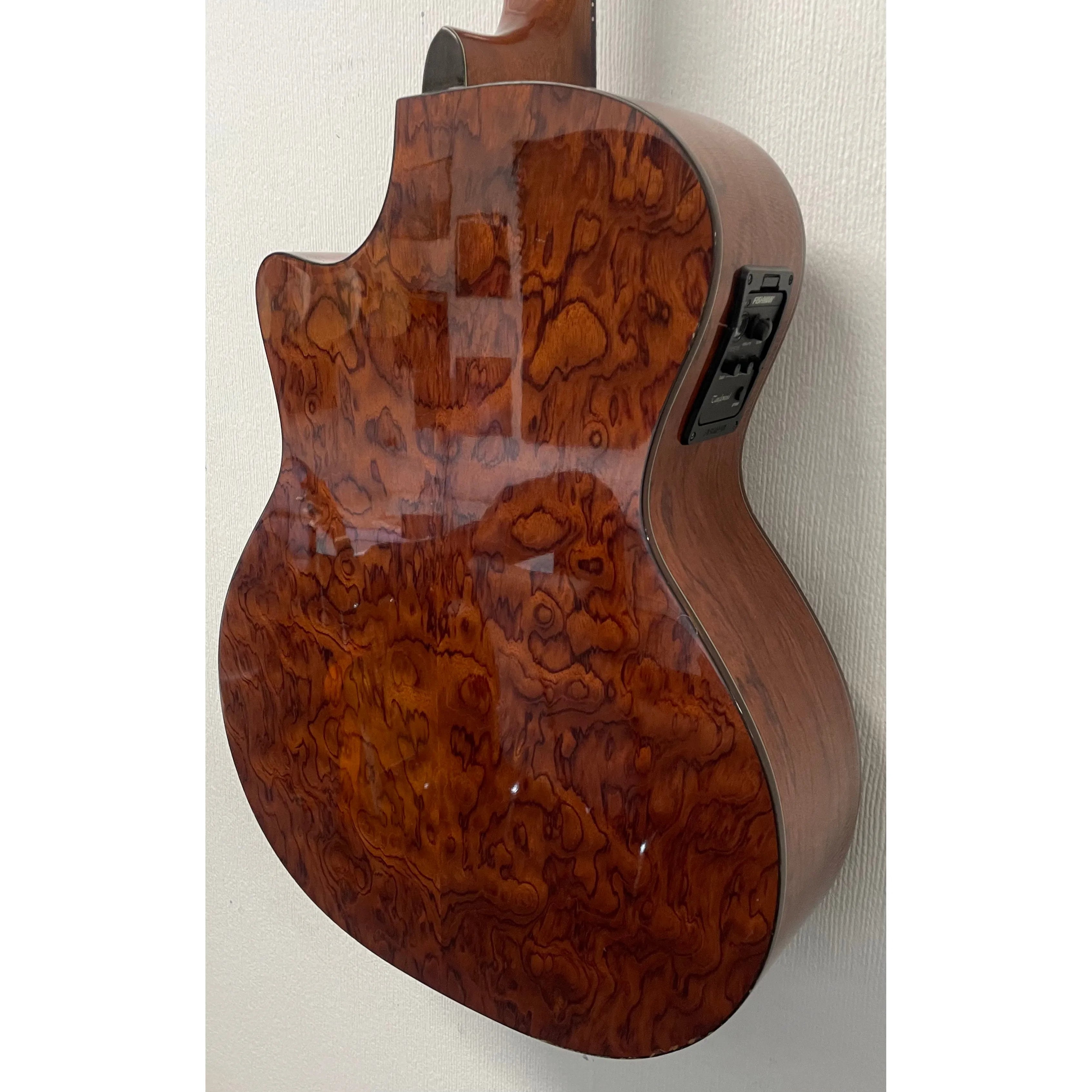 Tanglewood TVC XB Exotic Series Electro Acoustic Guitar With Hardcase Pre-Owned