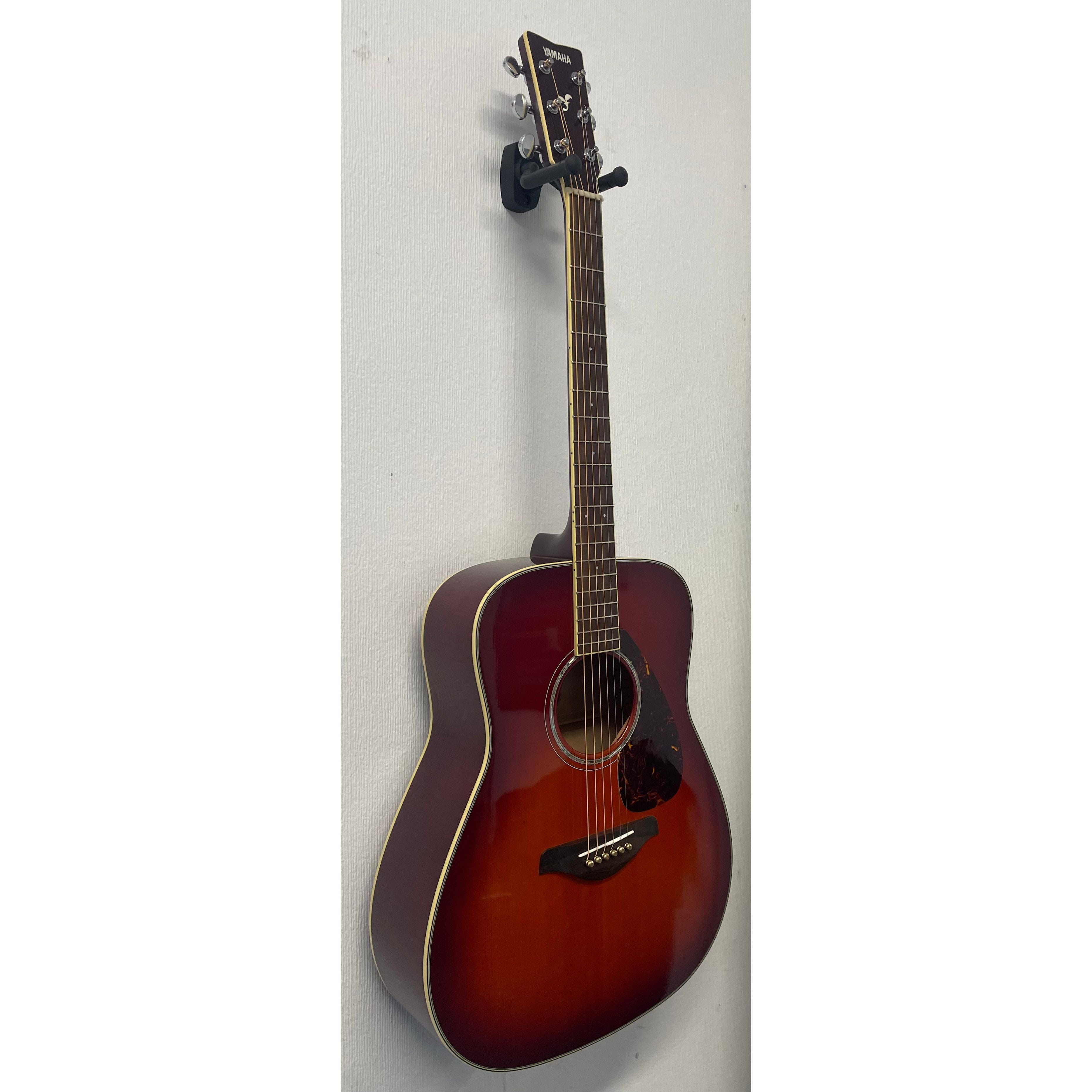 Yamaha FG740SFM Flamed Maple Dreadnought Electro Acoustic Guitar in Vintage Pre-Owned