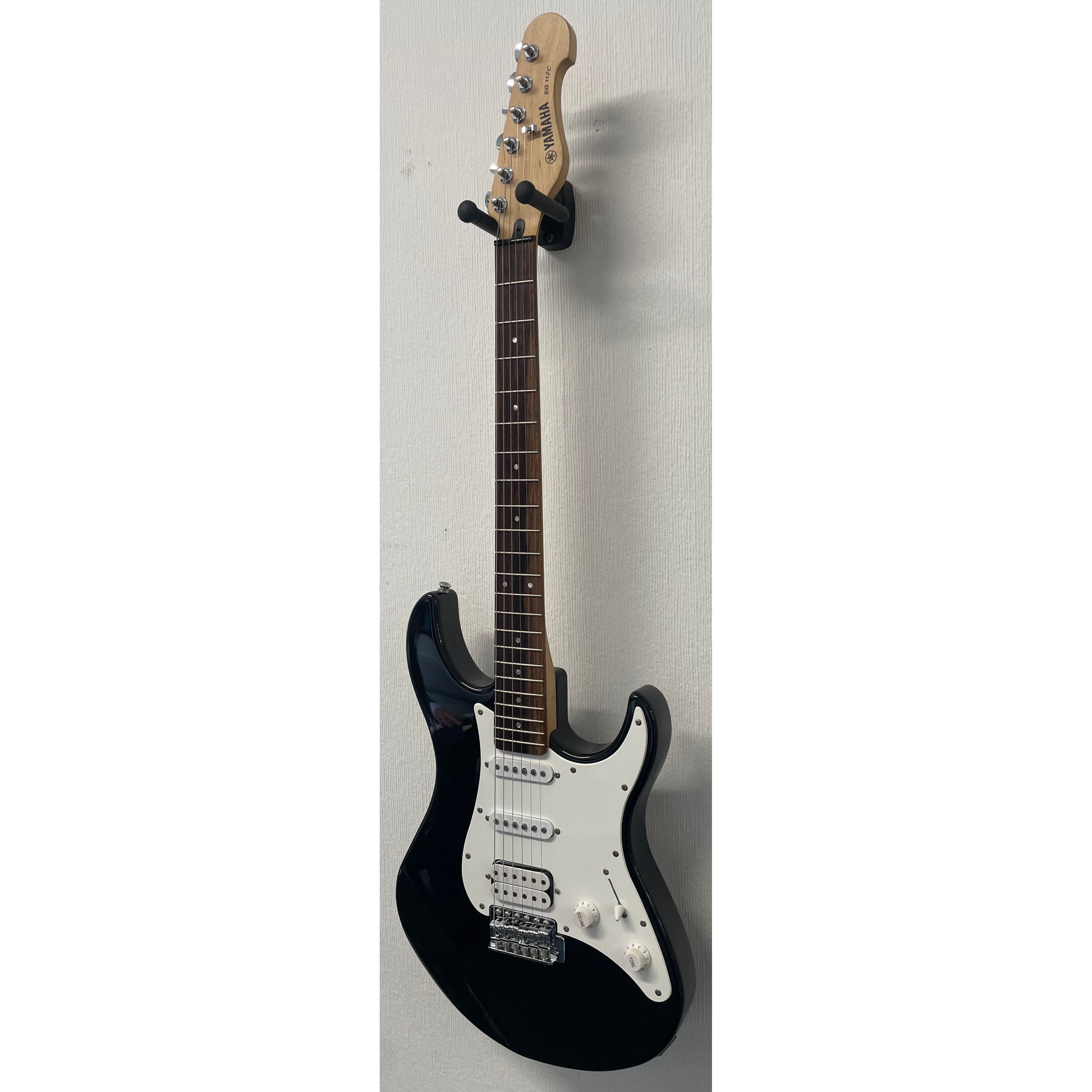 Yamaha EG 121C Stratocaster Style Electric Guitar in Gloss Black Pre-Owned