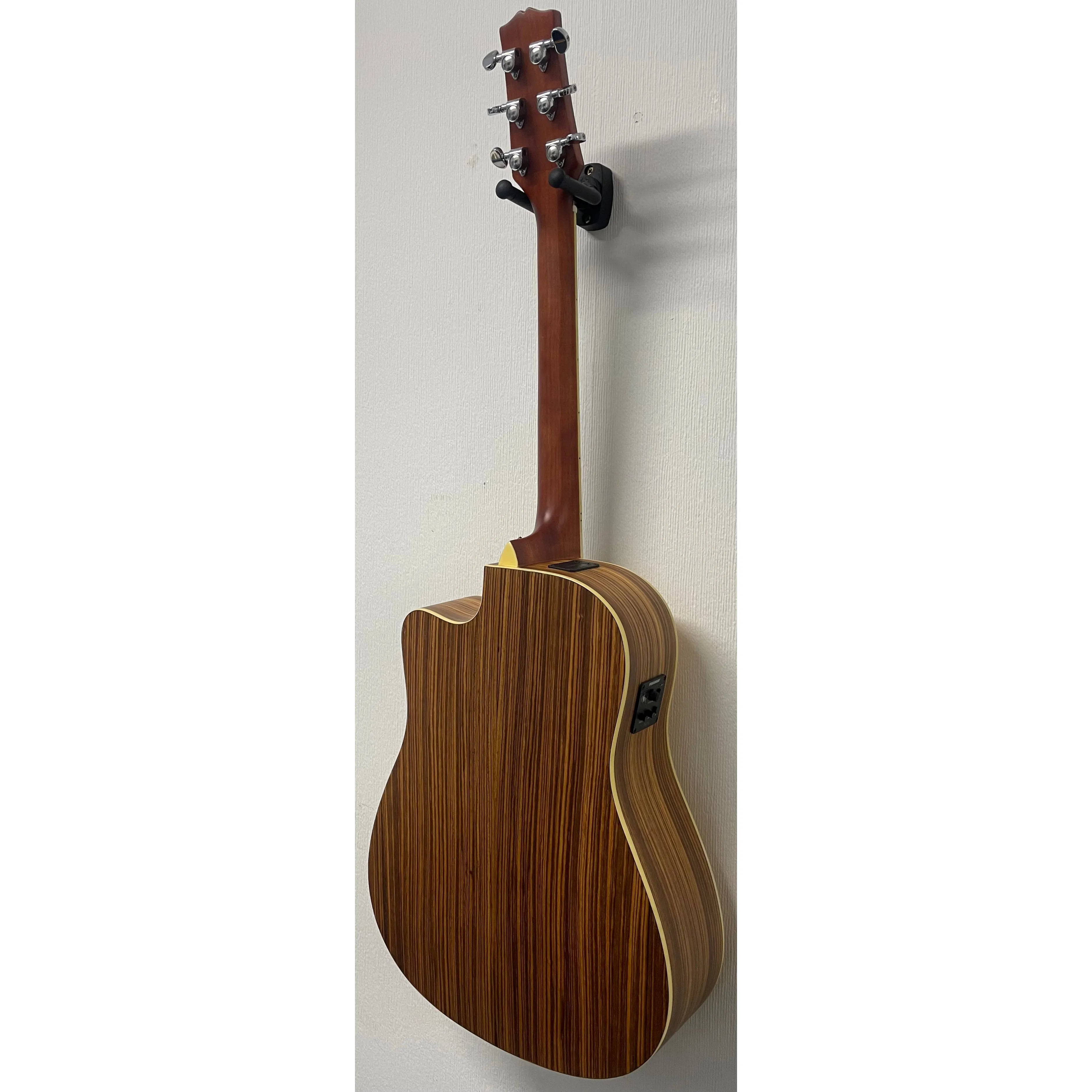 Turner Dreadnought 40CE Electro Acoustic Guitar