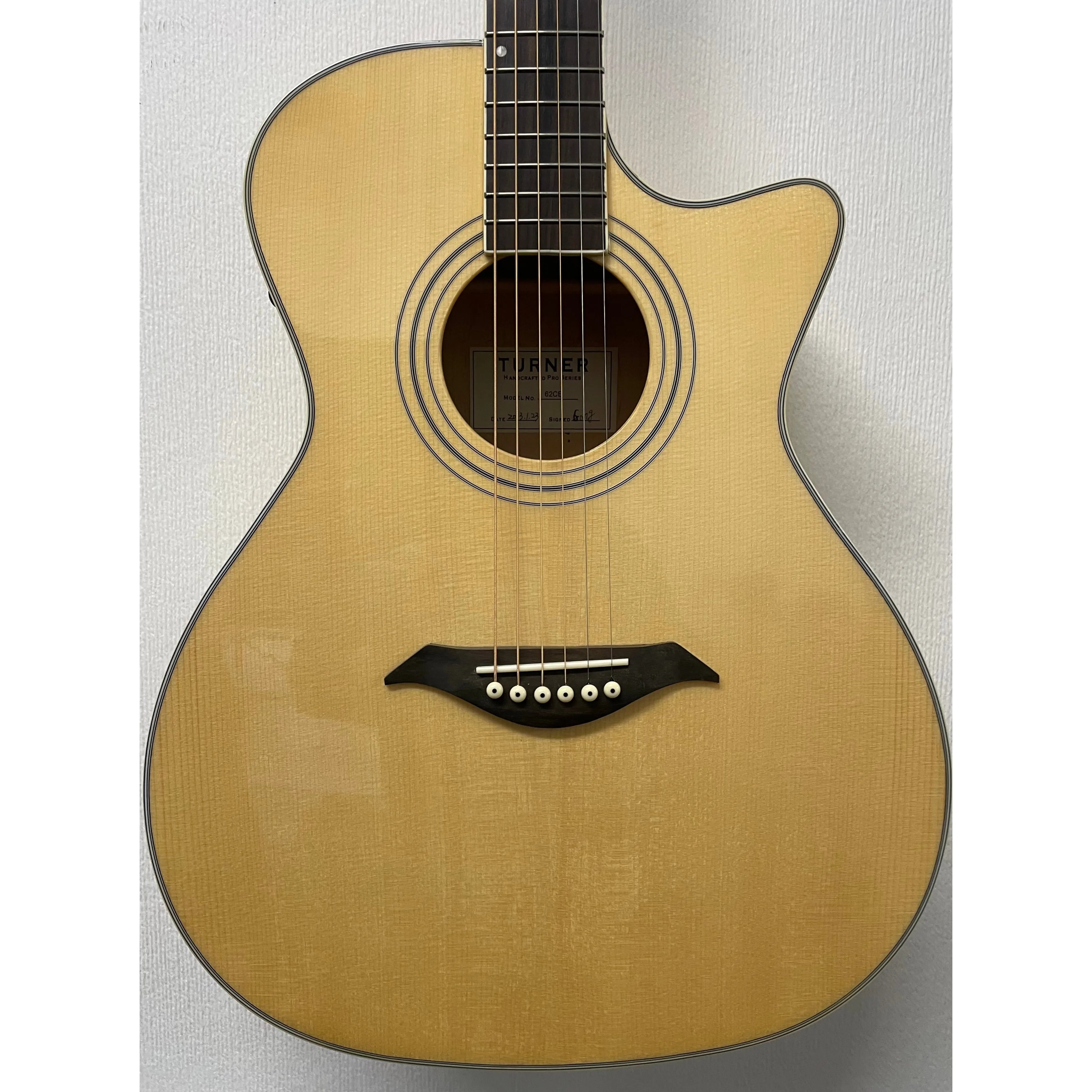 Turner Grand Concert 62CE Electro Acoustic Guitar