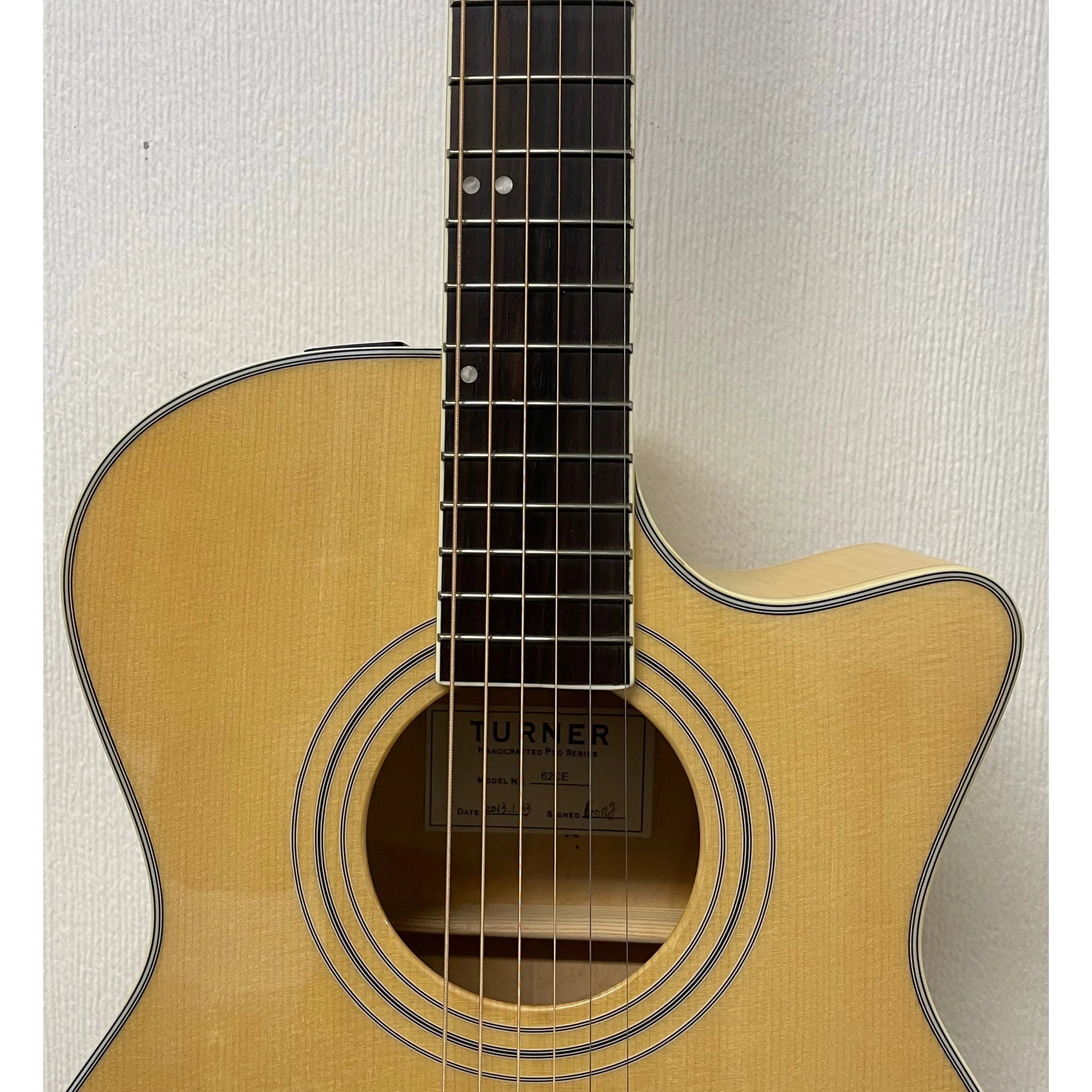 Turner Grand Concert 62CE Electro Acoustic Guitar