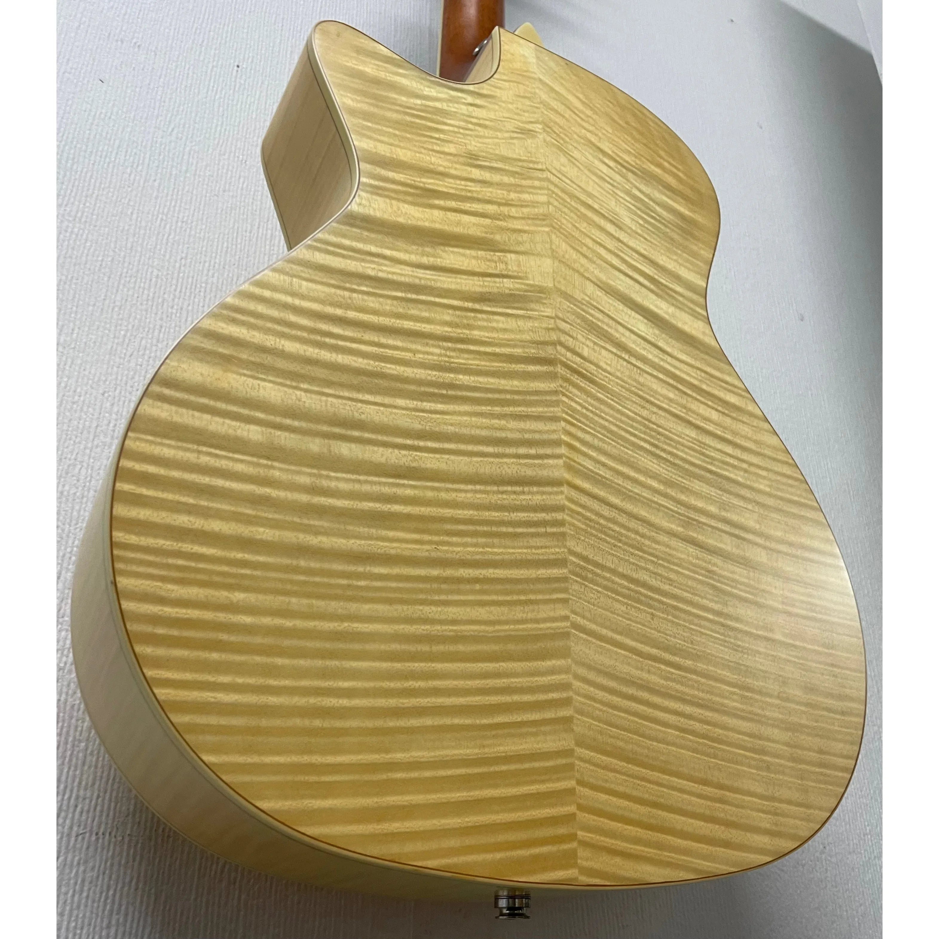 Turner Grand Concert 62CE Electro Acoustic Guitar