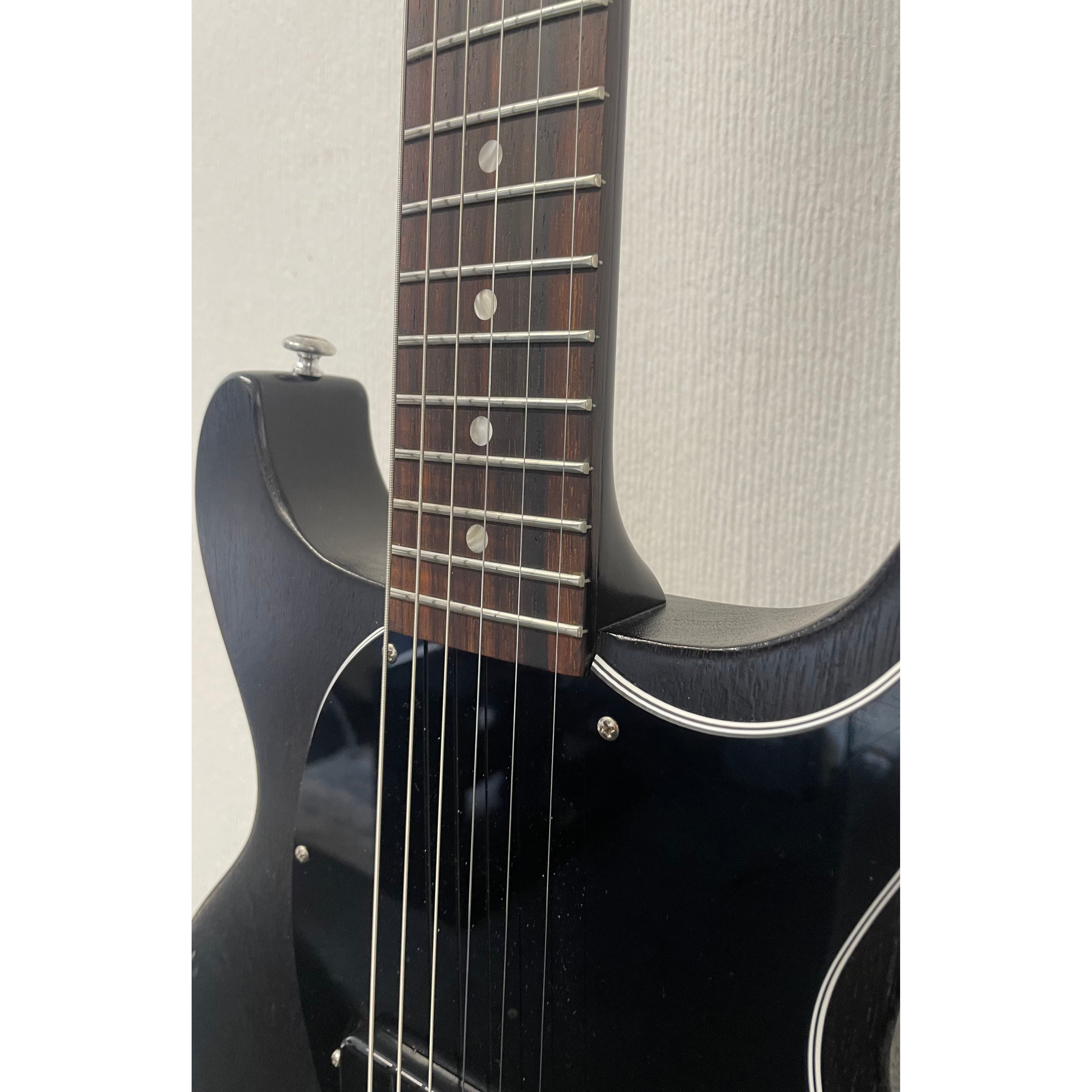 Gibson Les Paul Tribute Double Cutaway in Worn Ebony with Original Gigbag and Case Candy Pre-Owned