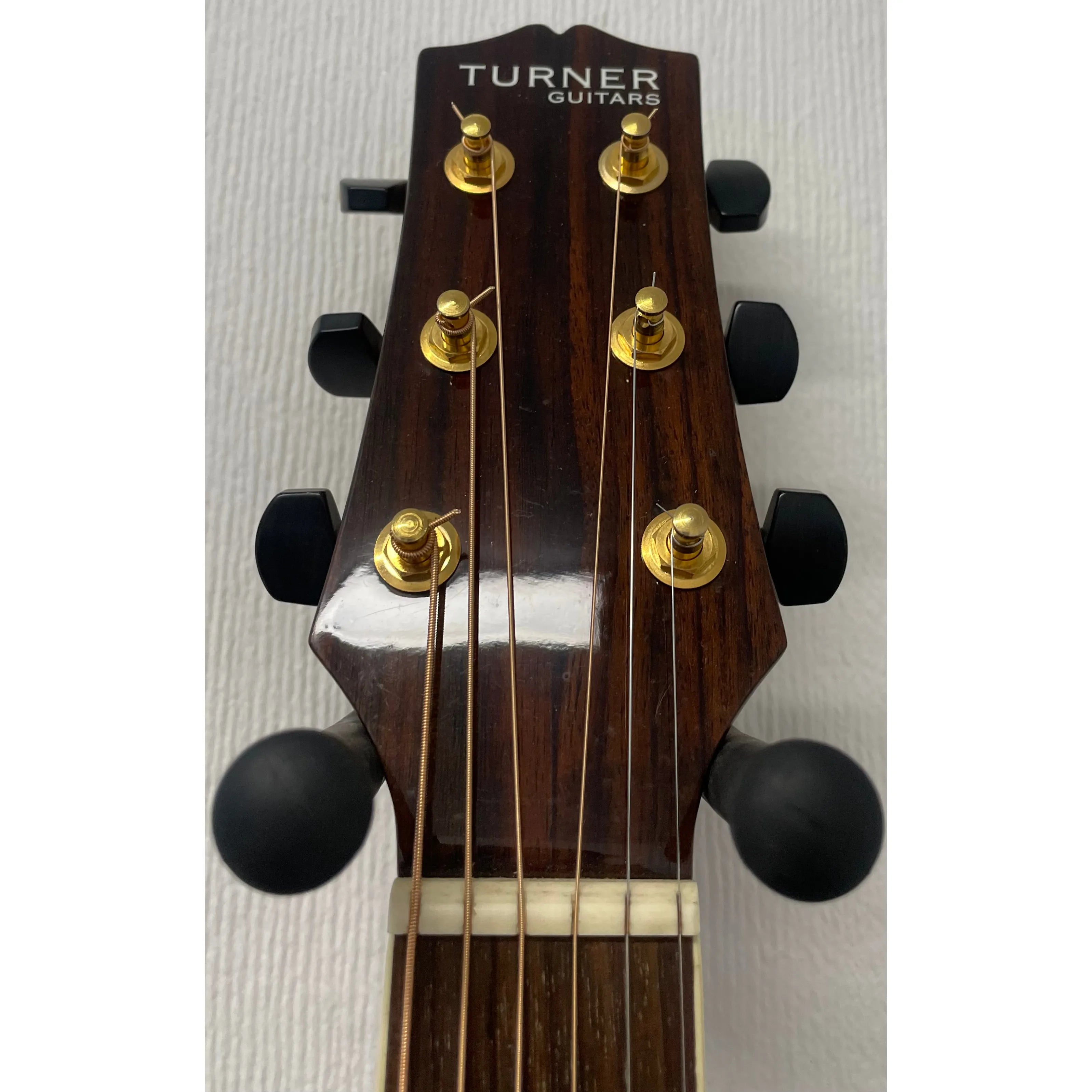 Turner Grand Concert 72CE Electro Acoustic Guitar