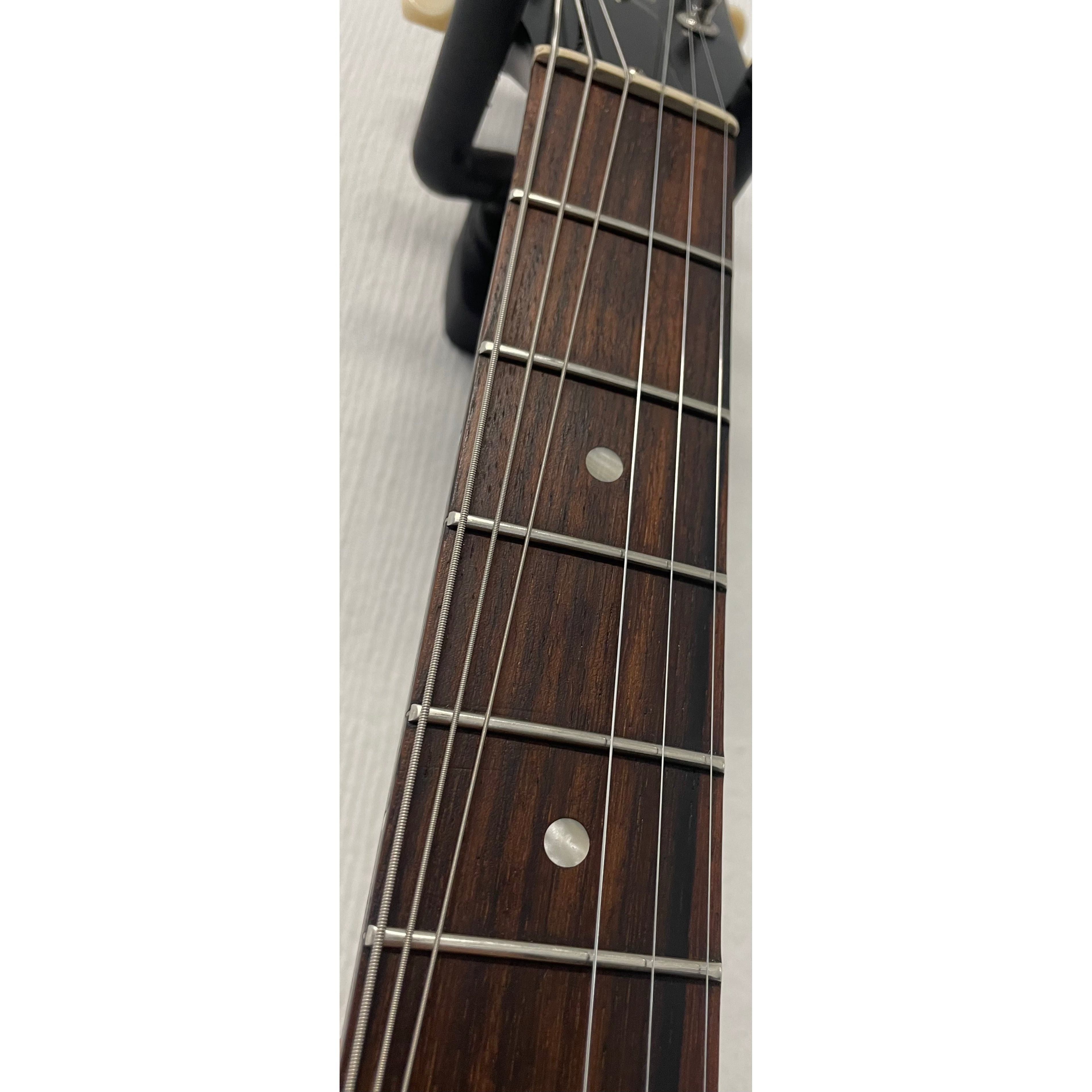 Gibson Les Paul Tribute Double Cutaway in Worn Ebony with Original Gigbag and Case Candy Pre-Owned