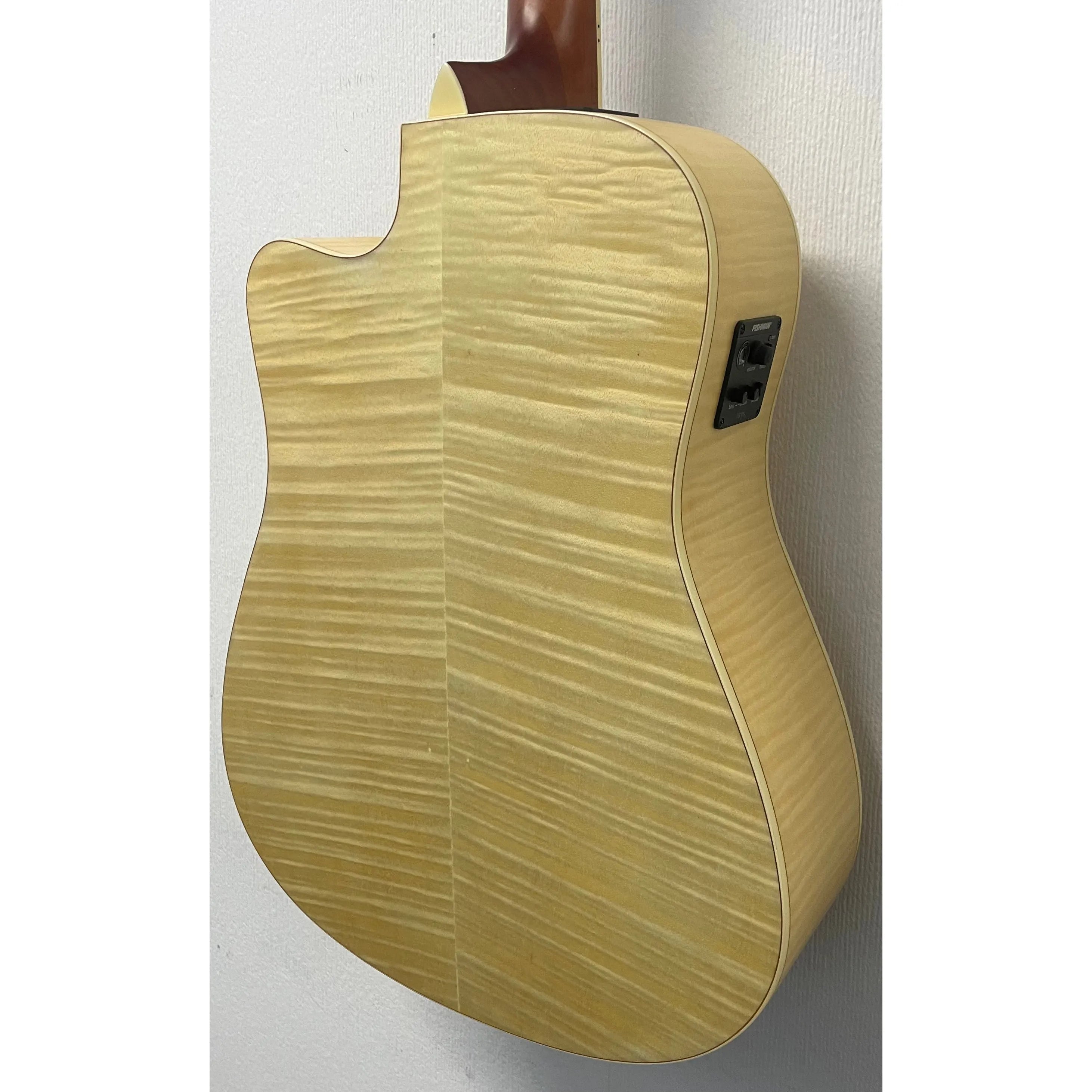 Turner Dreadnought 60CE Electro Acoustic Guitar