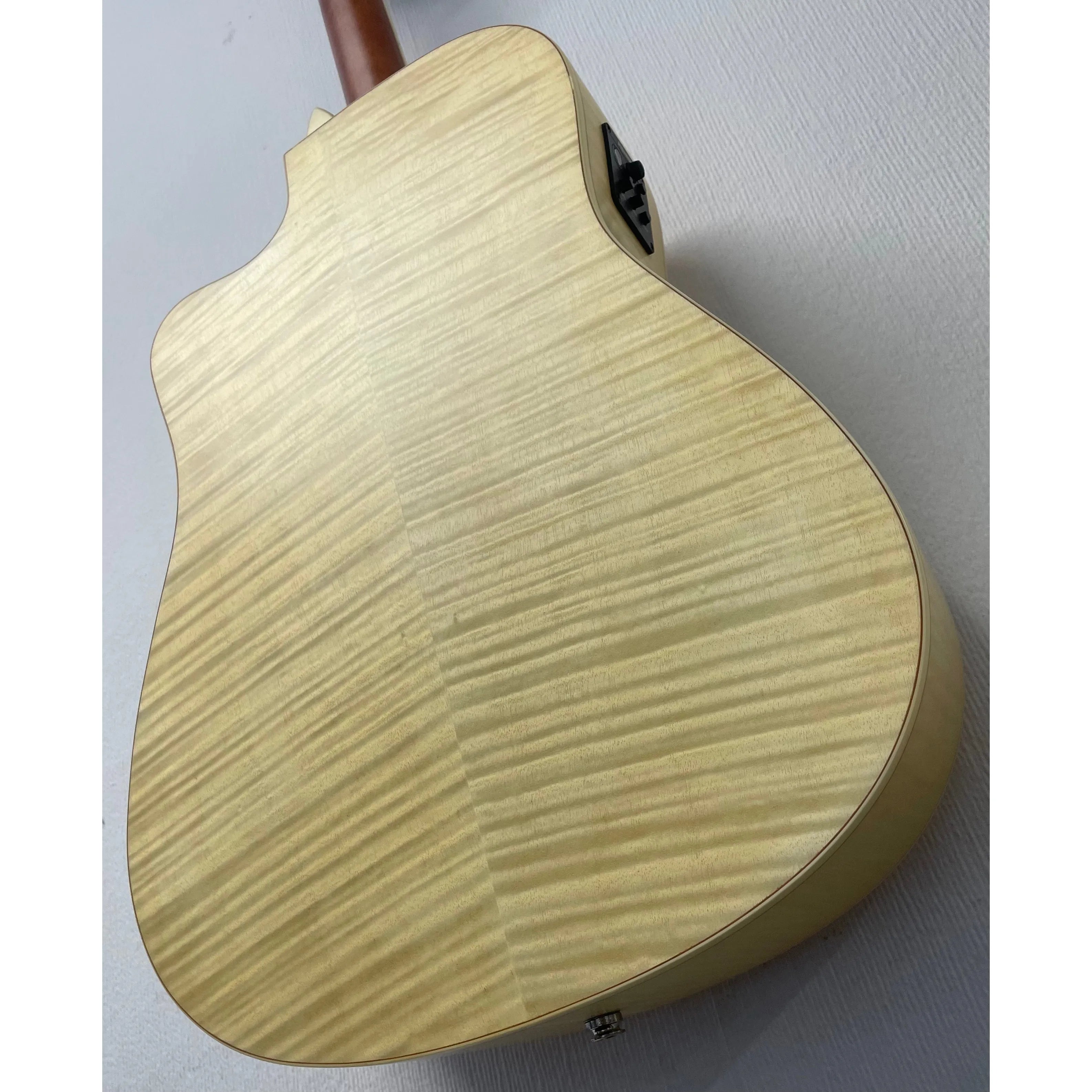 Turner Dreadnought 60CE Electro Acoustic Guitar