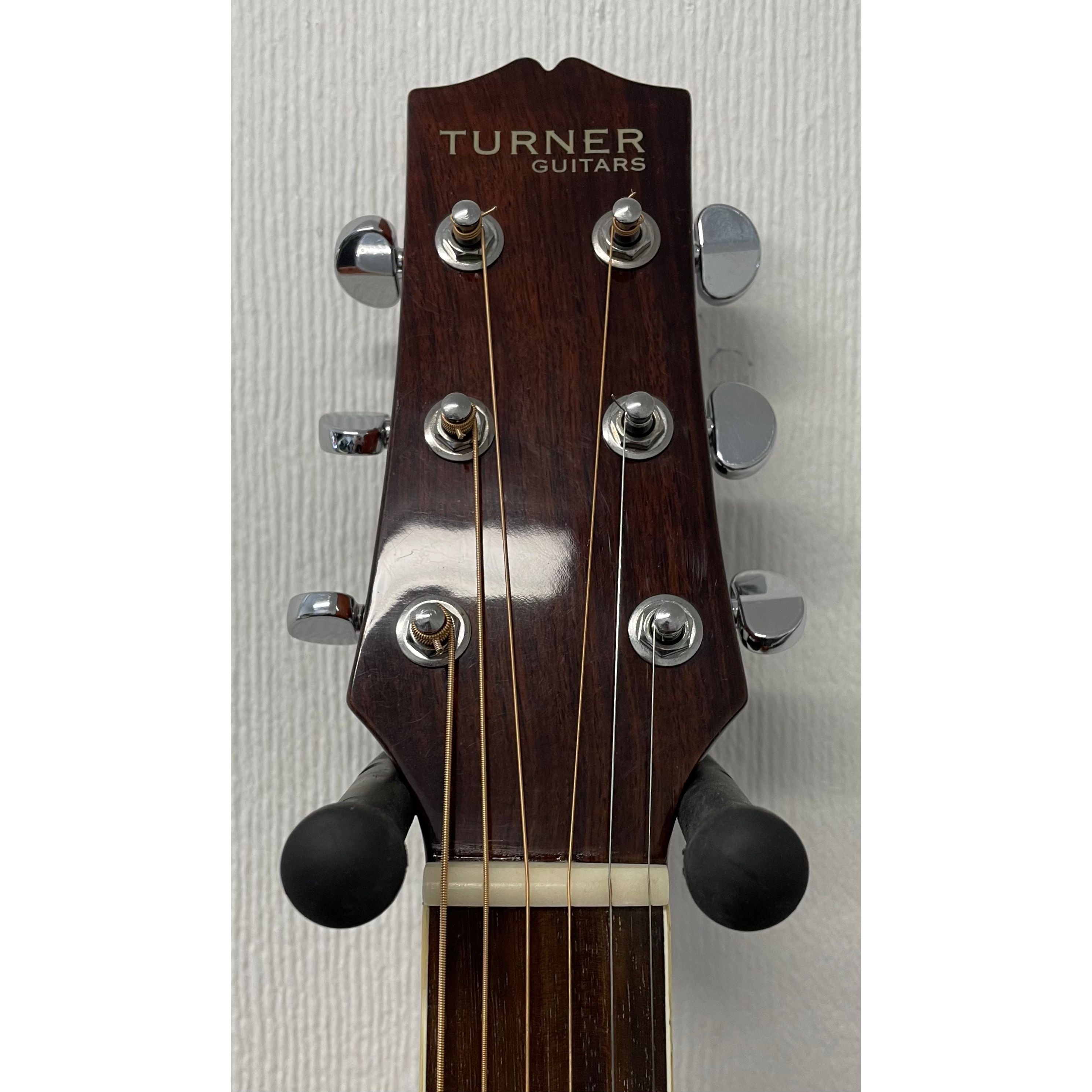 Turner 35CE Jumbo Electro Acoustic Guitar in Natural Pre-Owned
