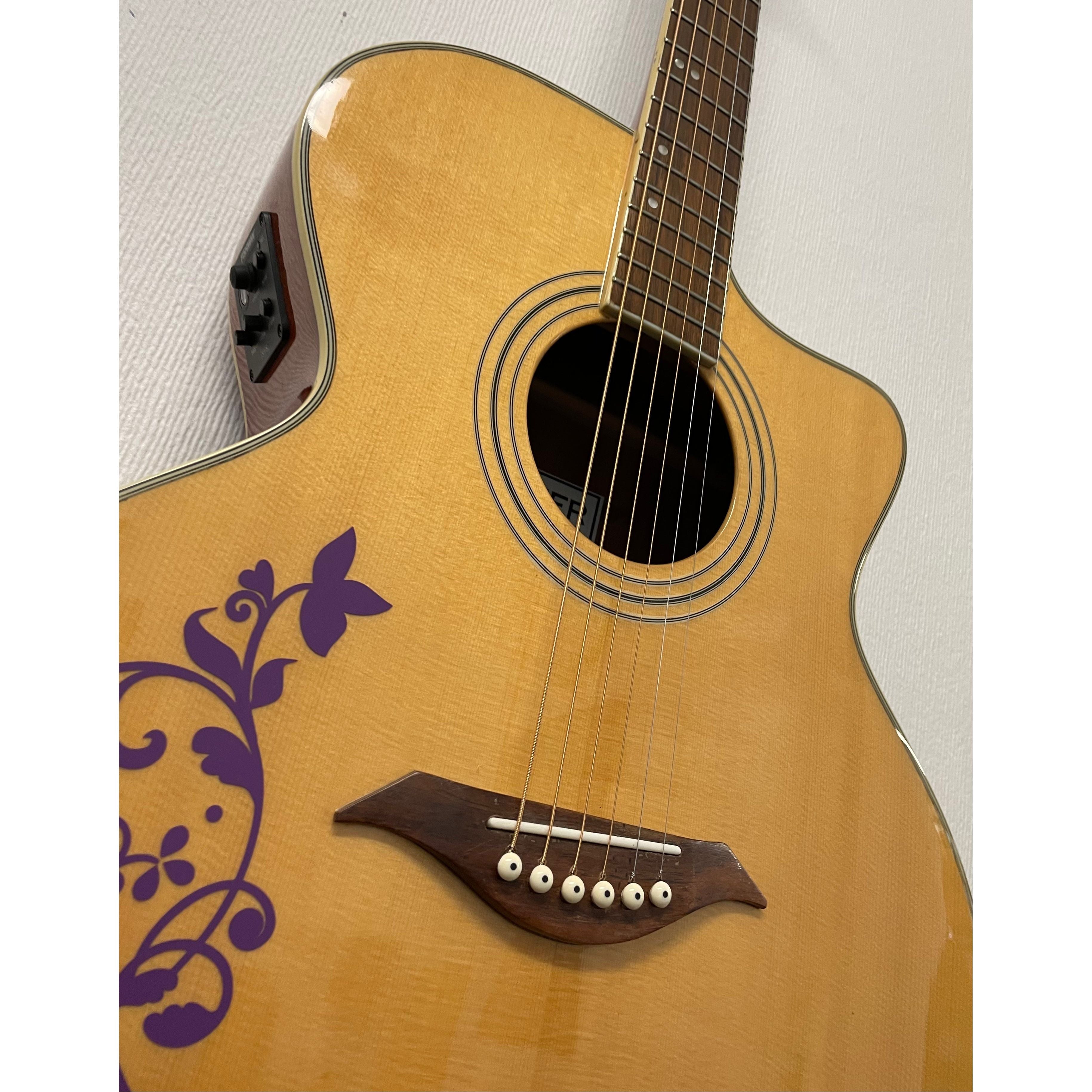 Turner 35CE Jumbo Electro Acoustic Guitar in Natural Pre-Owned