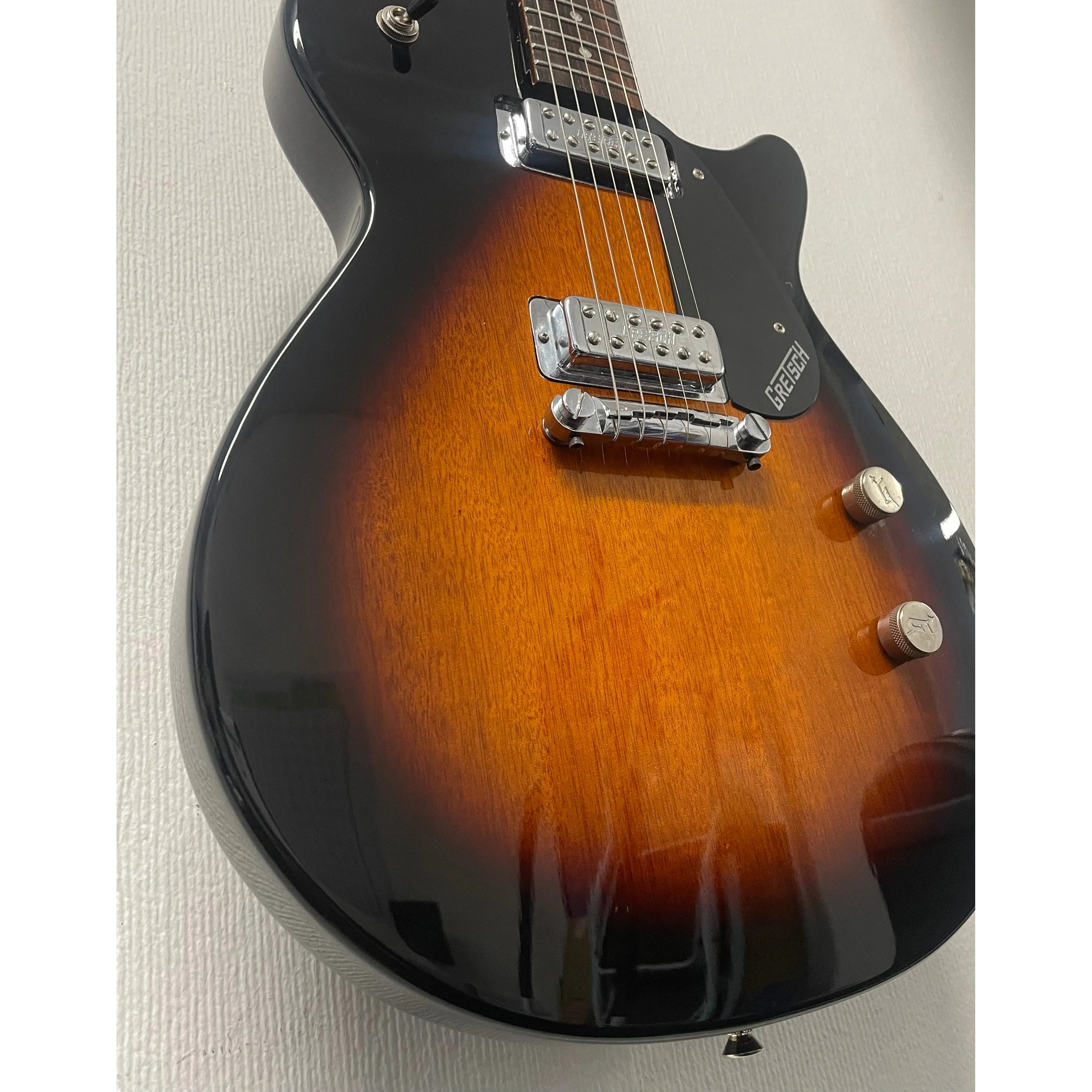 Gretsch Electromatic Junior Jet Club II Electric Guitar in Sunburst Pre-Owned