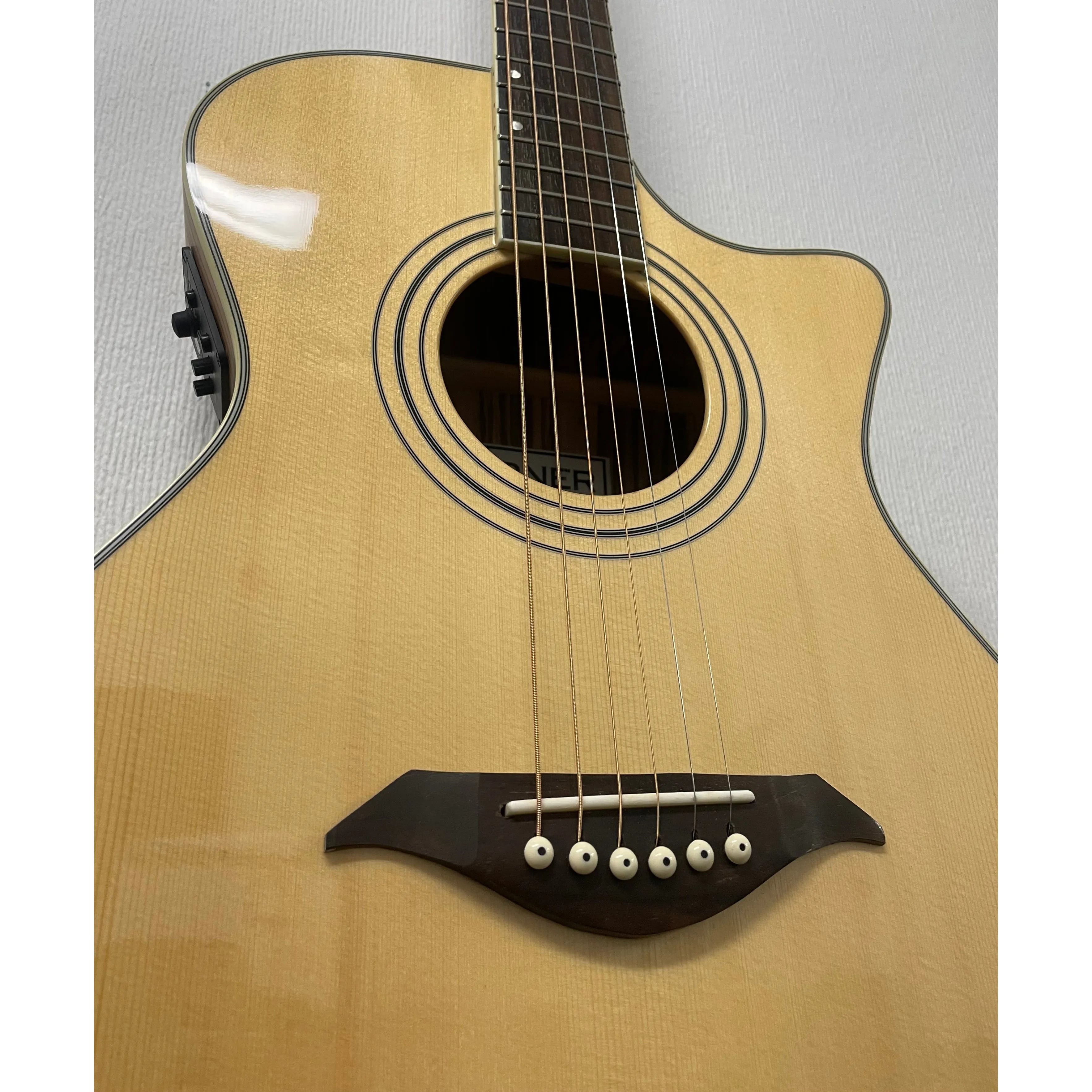 Turner Grand Concert 42CE Electro Acoustic Guitar