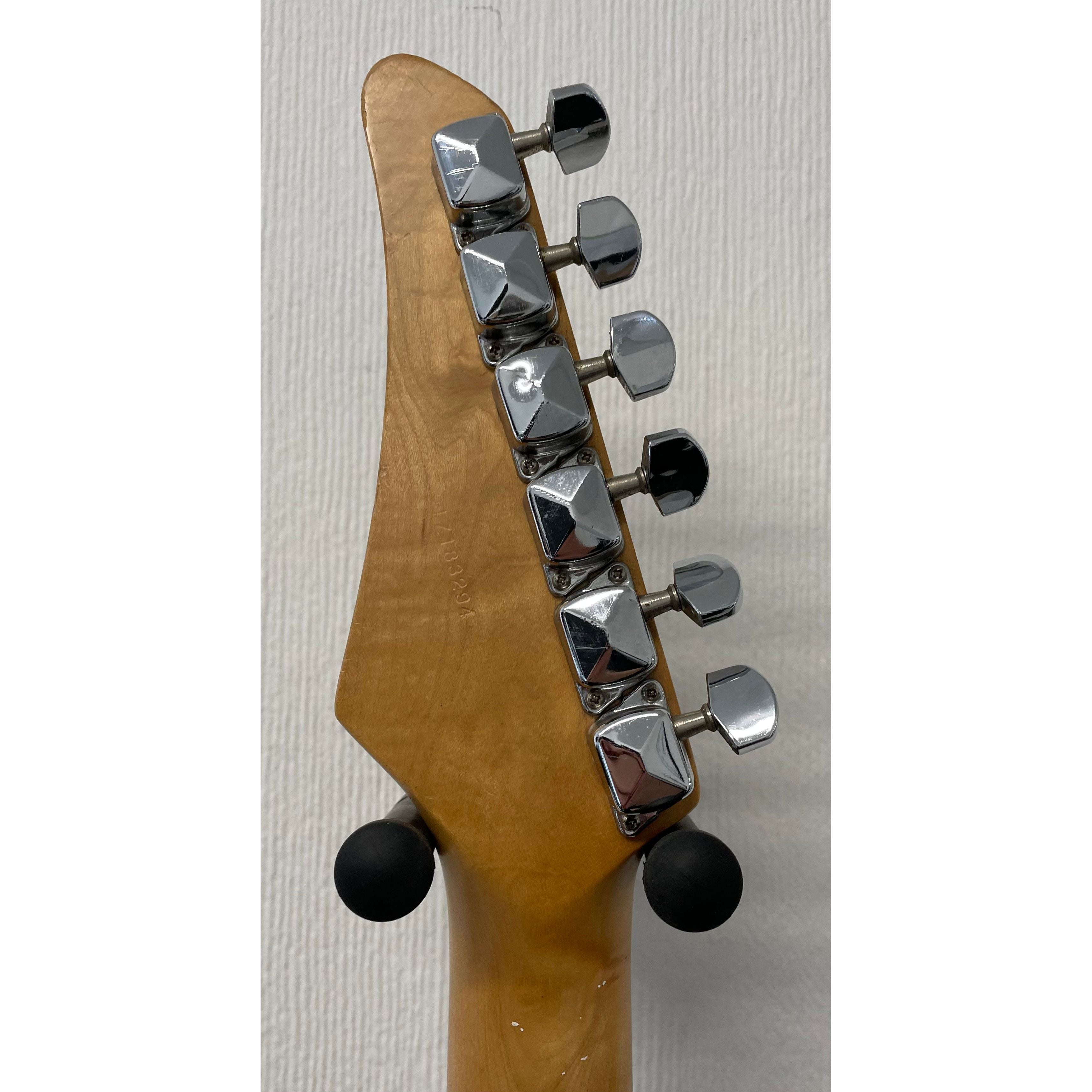Yamaha ERG 121 Stratocaster Style Electric Guitar in Gloss Black Pre-Owned