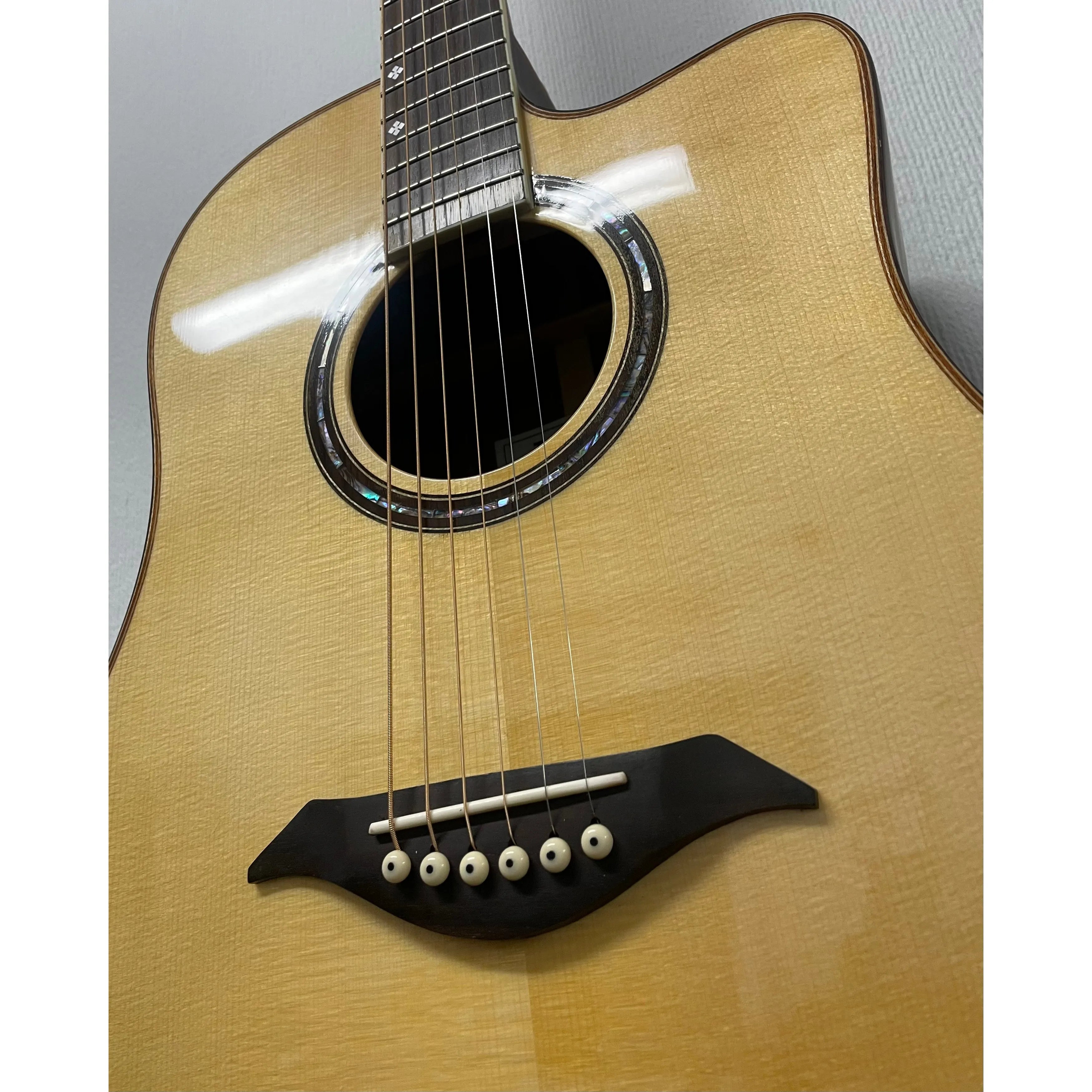 Turner Dreadnought 70CE Electro Acoustic Guitar