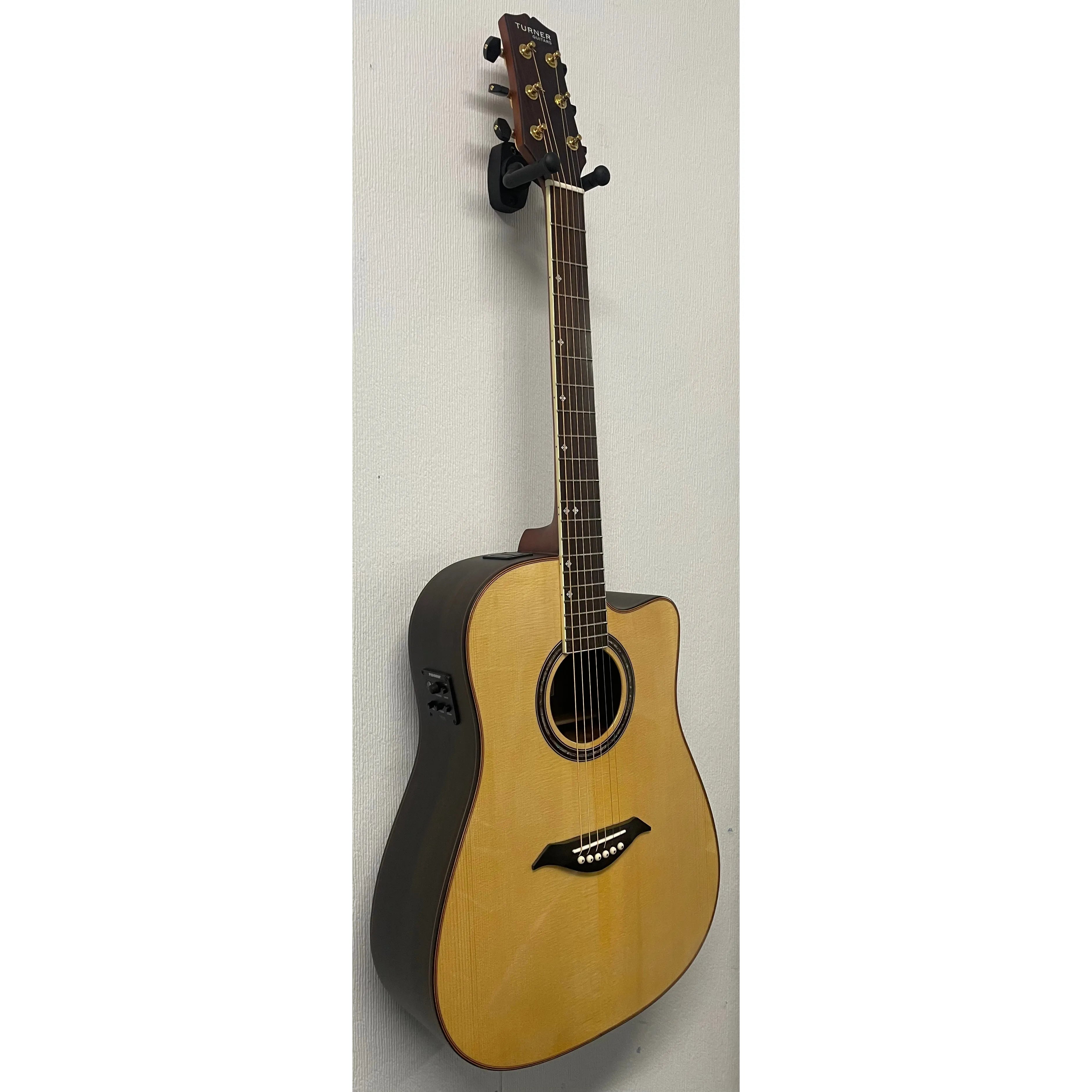 Turner Dreadnought 70CE Electro Acoustic Guitar