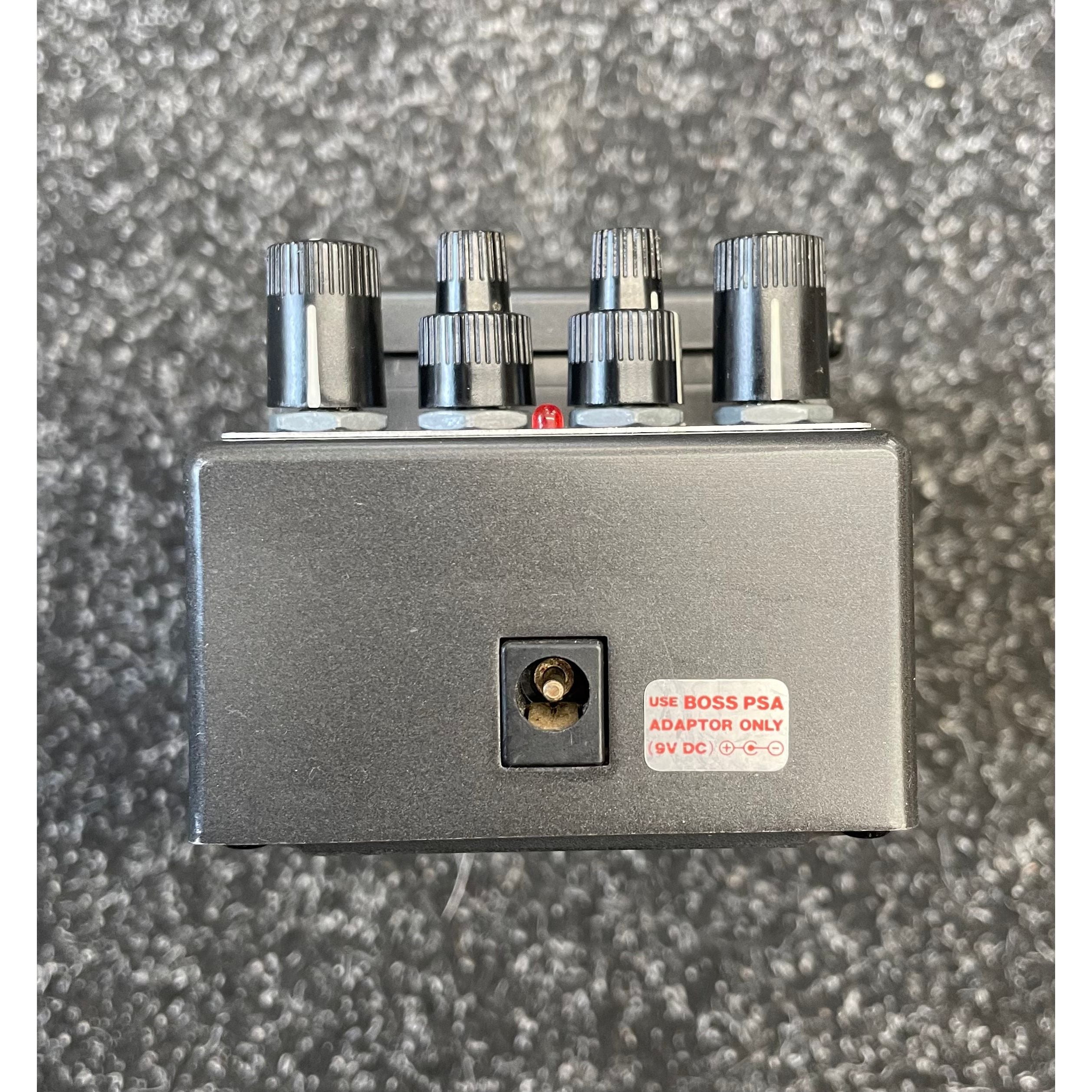 Boss MT-2 Metal Zone Distortion Pedal for Electric Guitar Pre