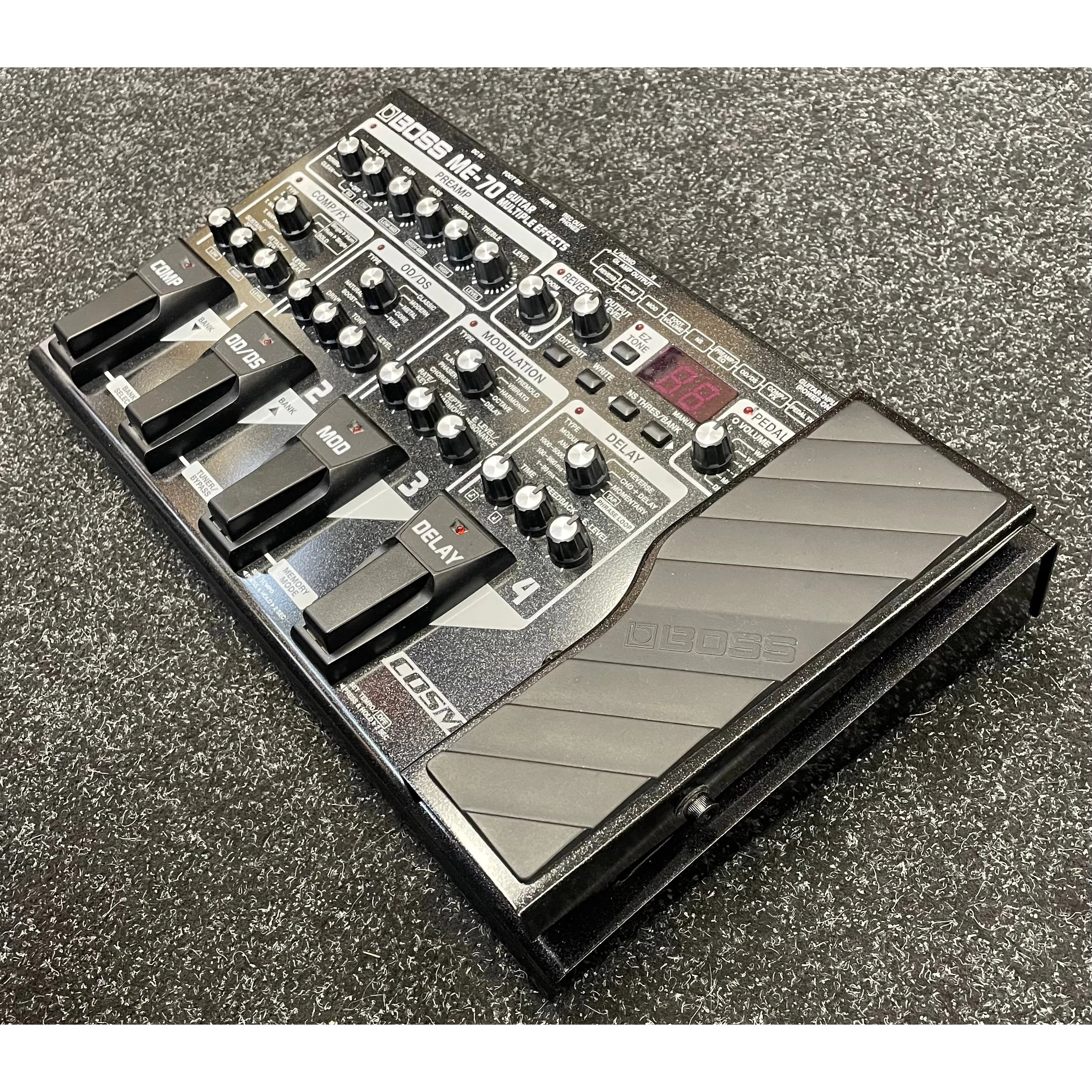 boss me 70 effects pedal BOSS ME-70 Multi-Effect Unit for Guitar Pre-Owned – The Music Bank