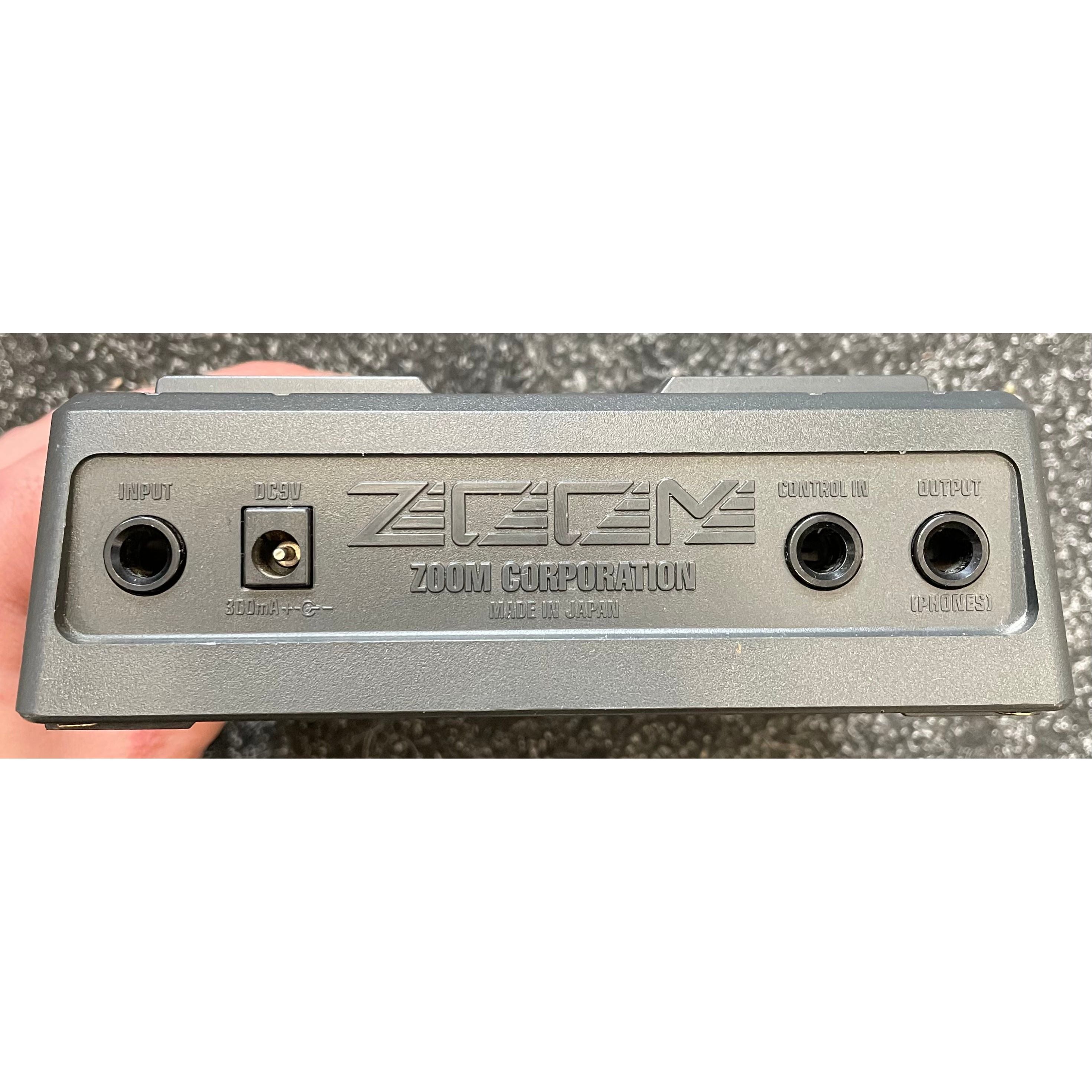 Zoom 505 Guitar Effects Processor with Zoom FP02 Expression Pedal Pre-Owned