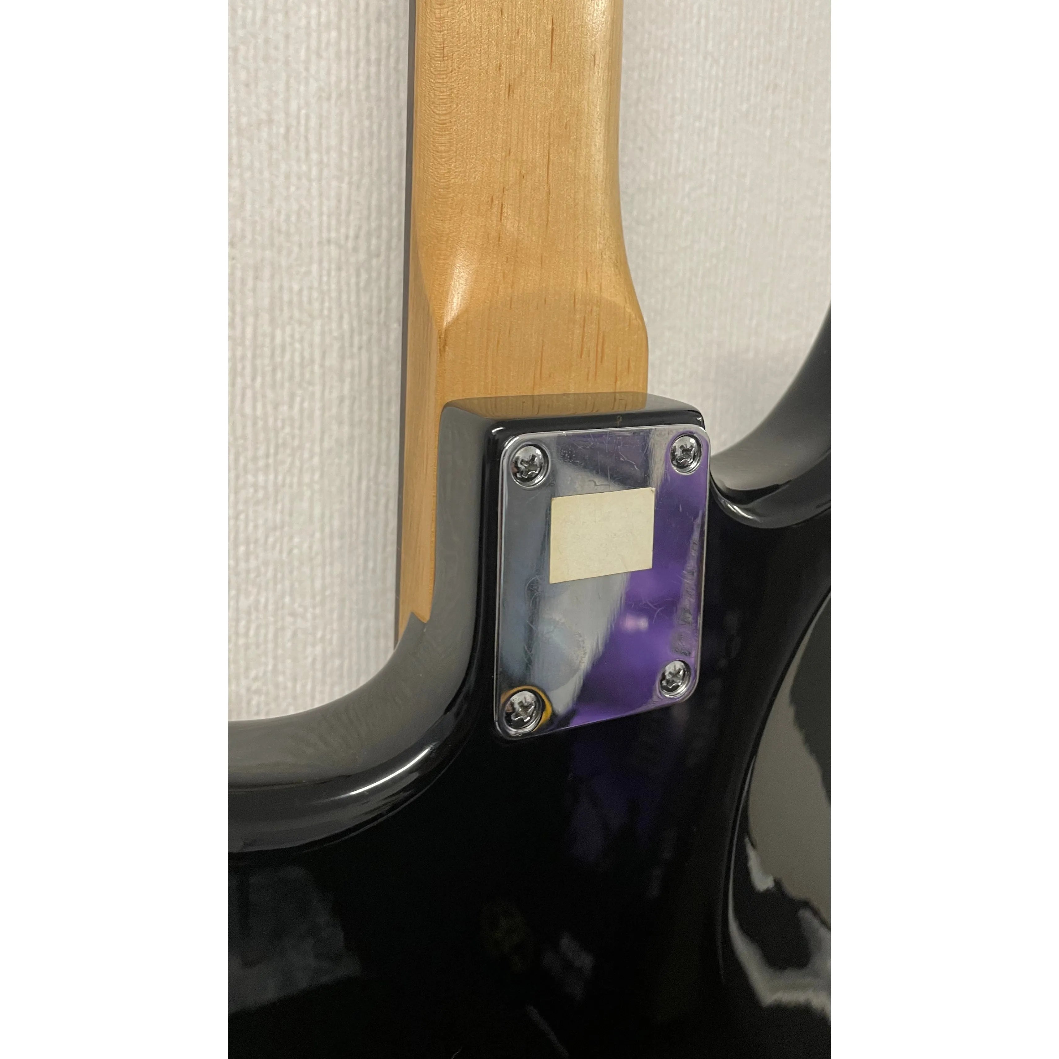 Peavey Rockmaster Electric Guitar in Black Pre-owned