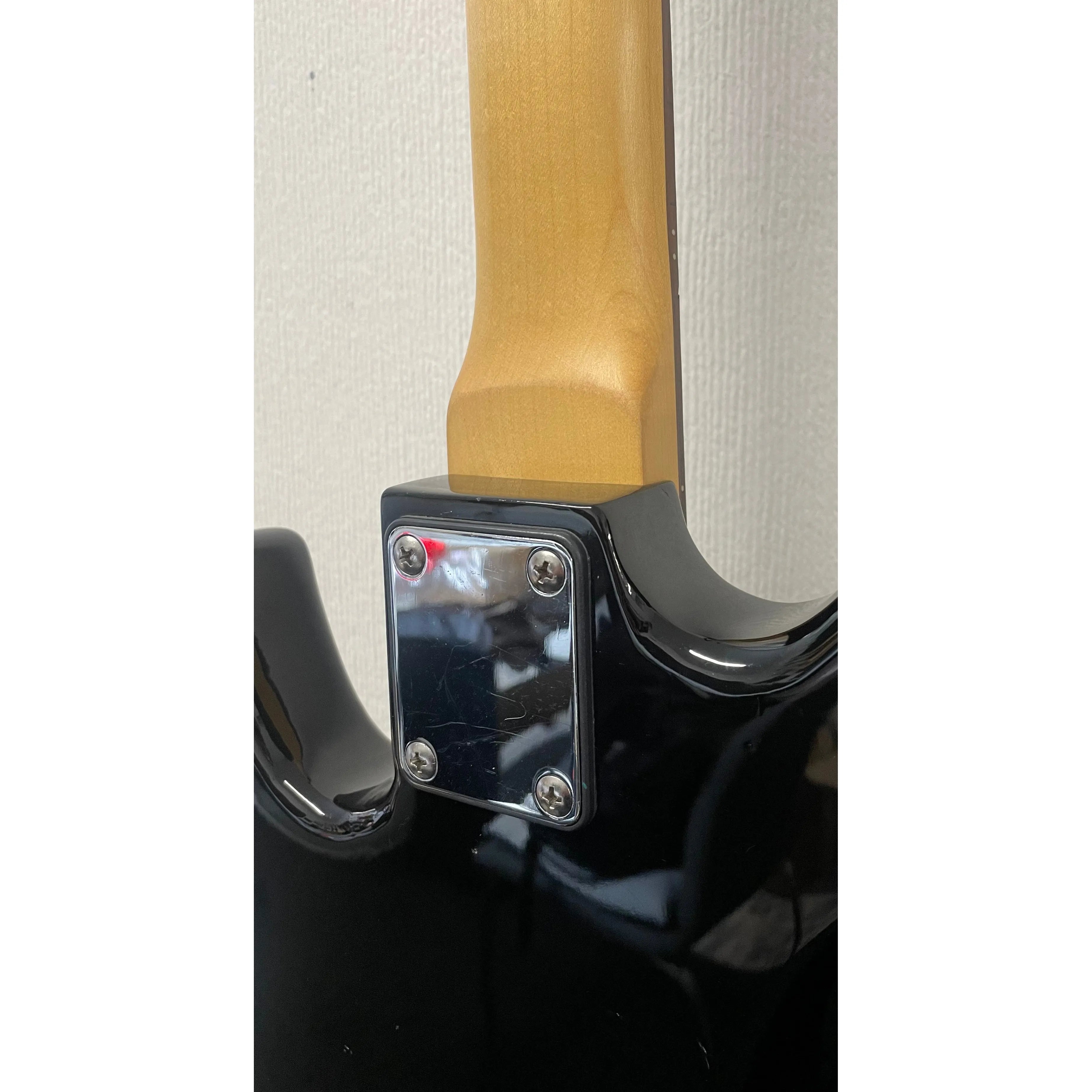 Harley Benton Short Scale Precision Style Bass Guitar in Black Pre-Owned