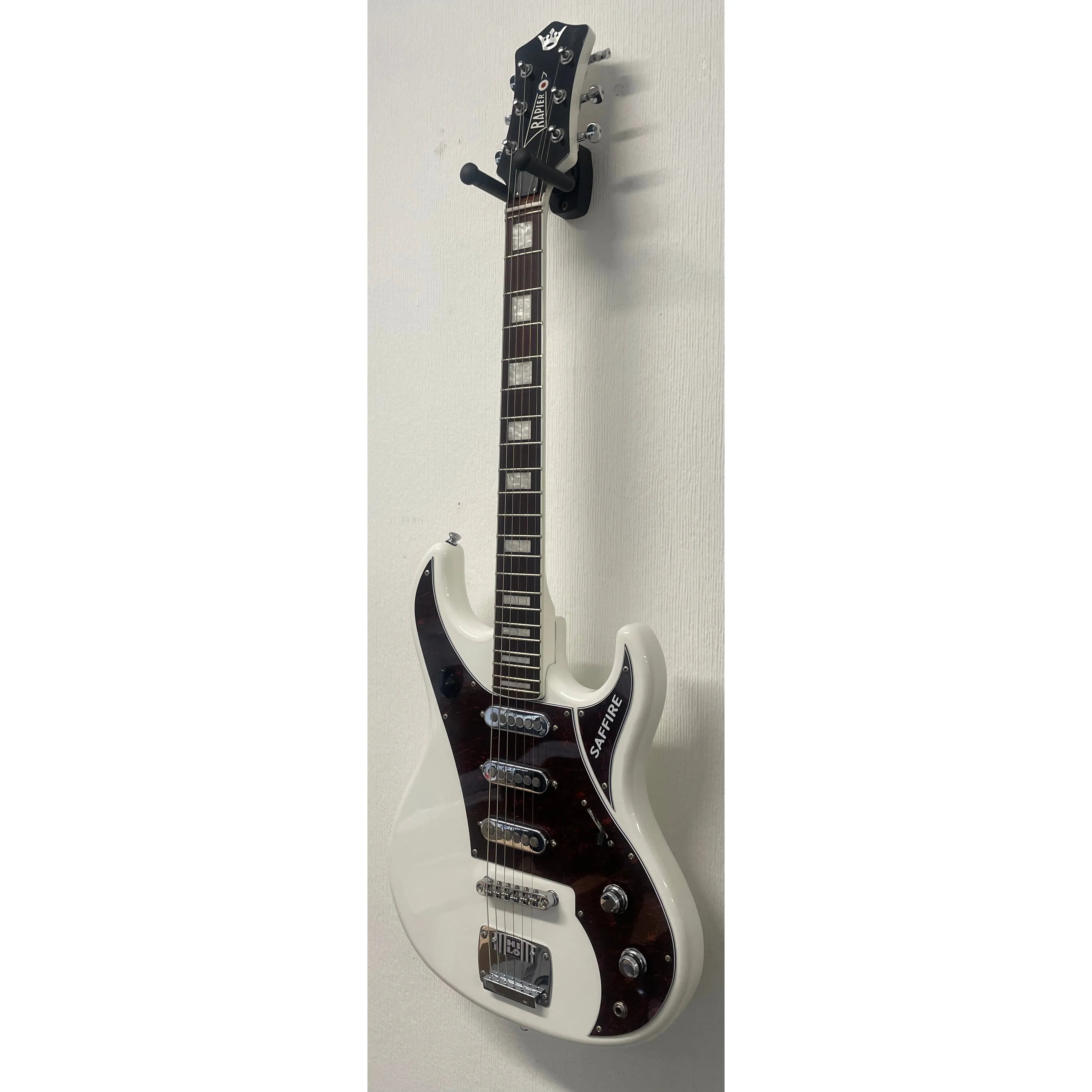 Rapier Saffire Electric Guitar in Vintage White Pre-Owned