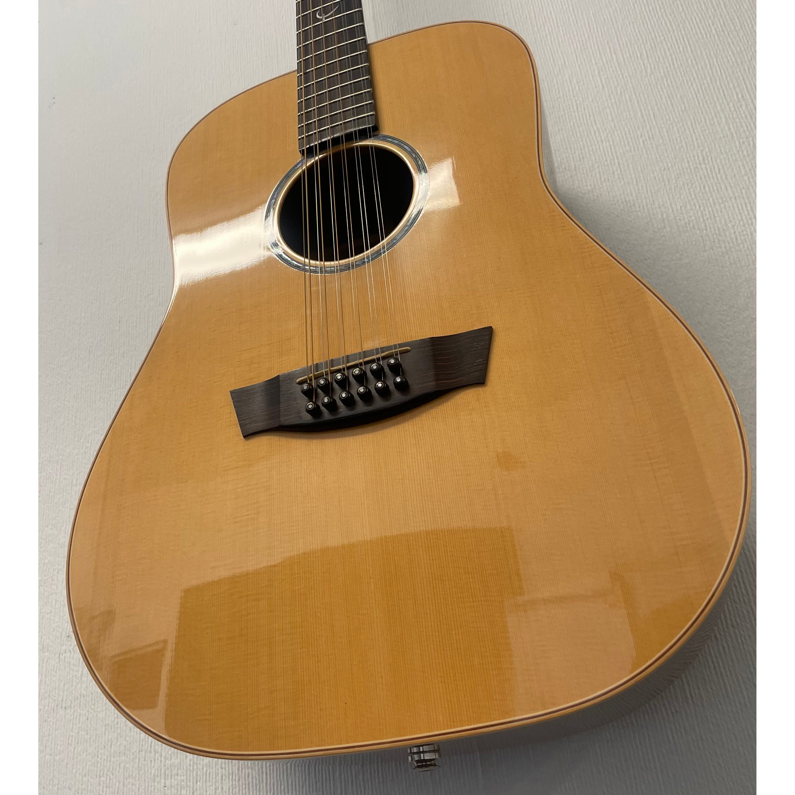 Faith HiGloss Series Saturn 12 String Electro Acoustic with Hardcase Pre-Owned