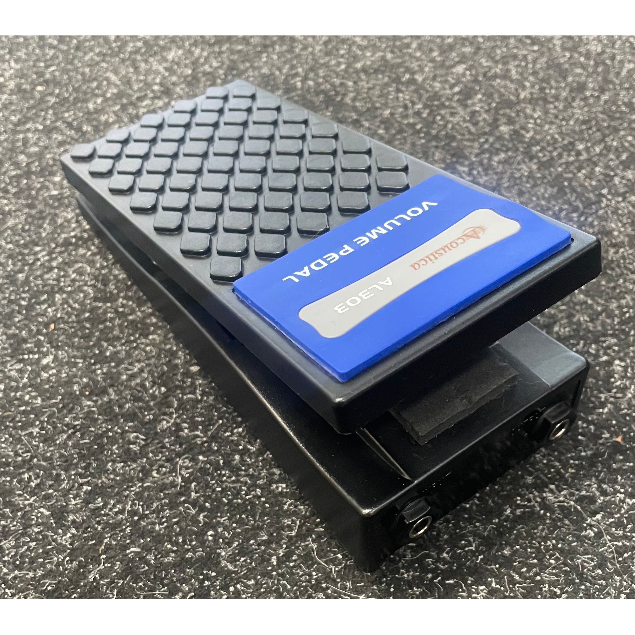 Acoustica AL303 Volume Pedal For Instruments Pre-Owned