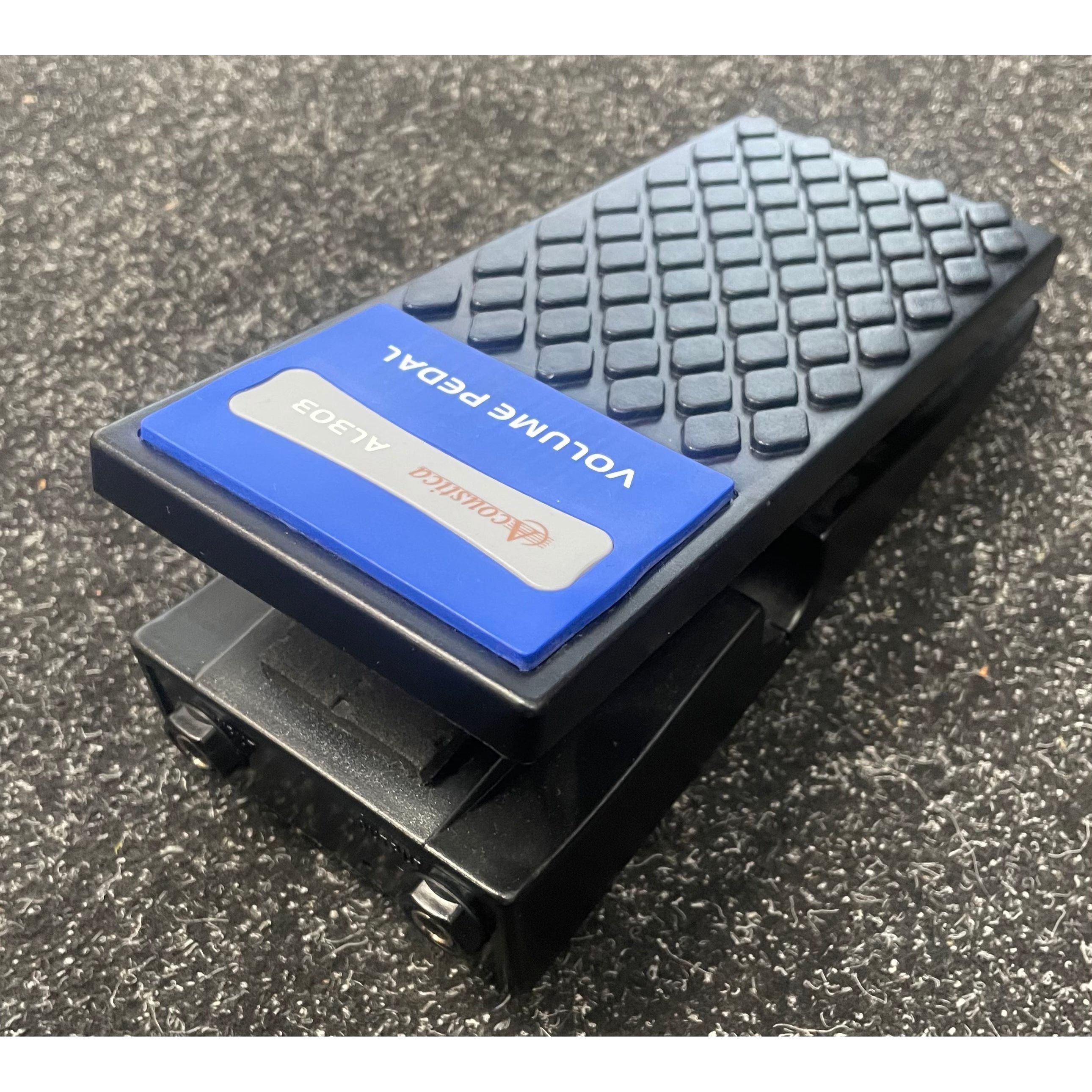 Acoustica AL303 Volume Pedal For Instruments Pre-Owned