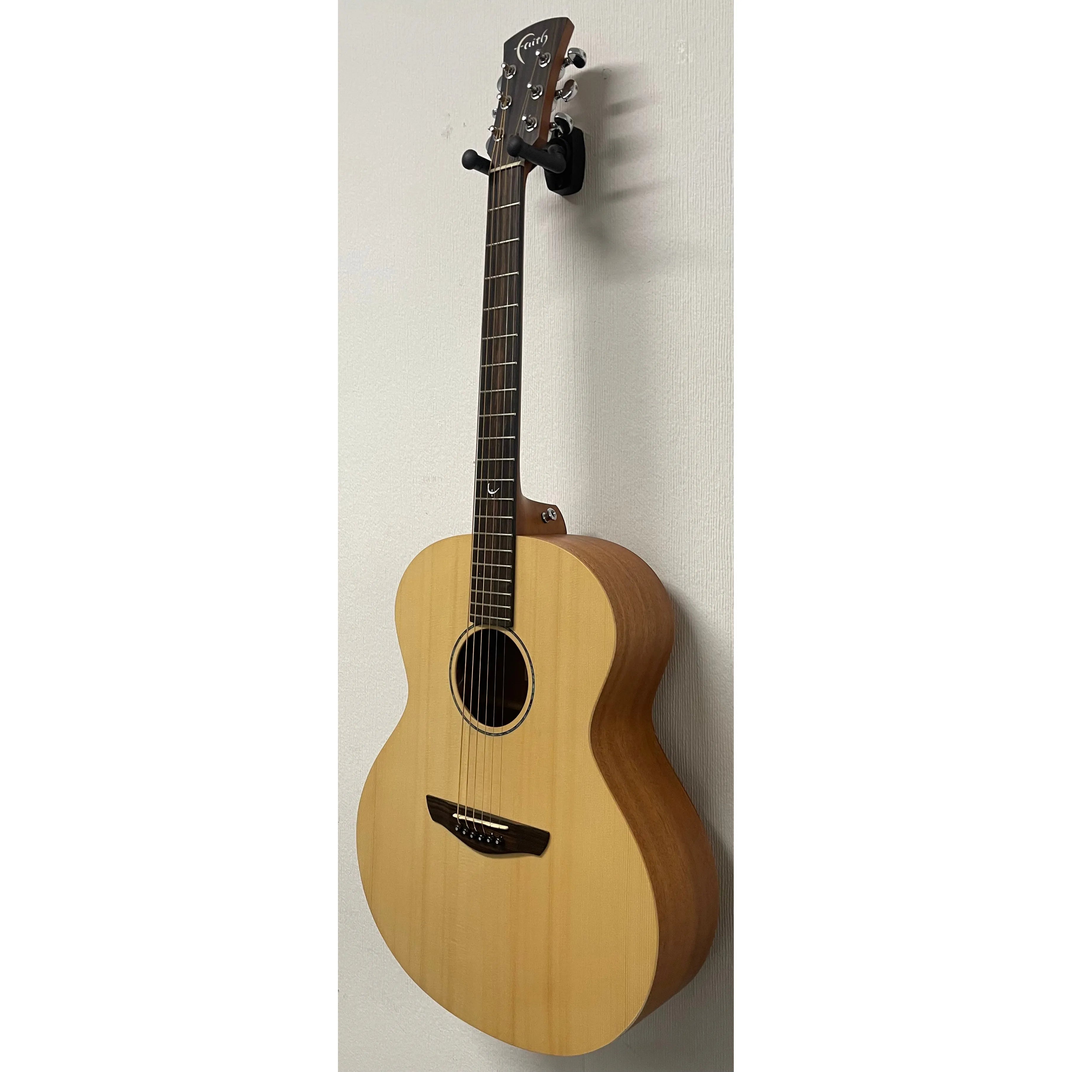 Faith Naked Neptune Electro Acoustic Guitar with Gigbag B STOCK