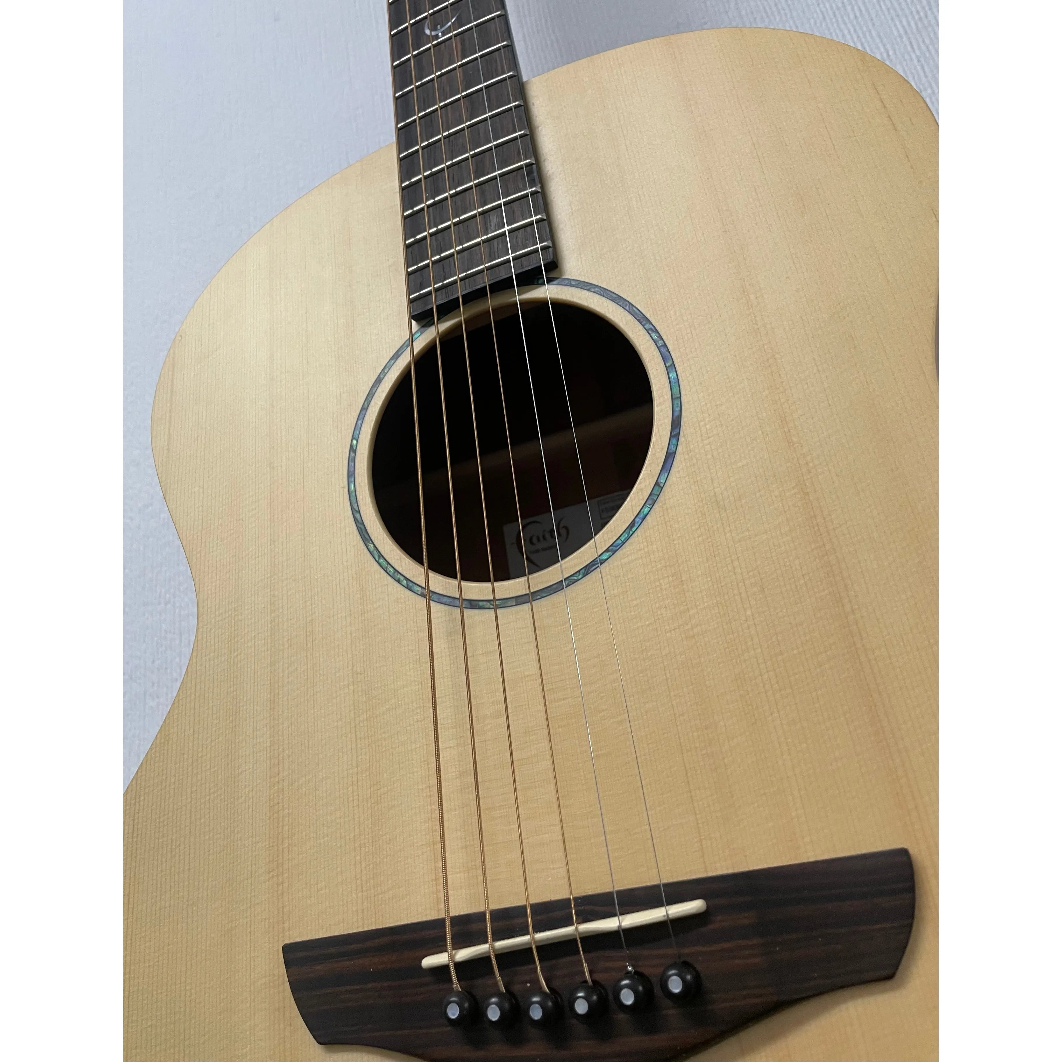 Faith Naked Neptune Electro Acoustic Guitar with Gigbag B STOCK