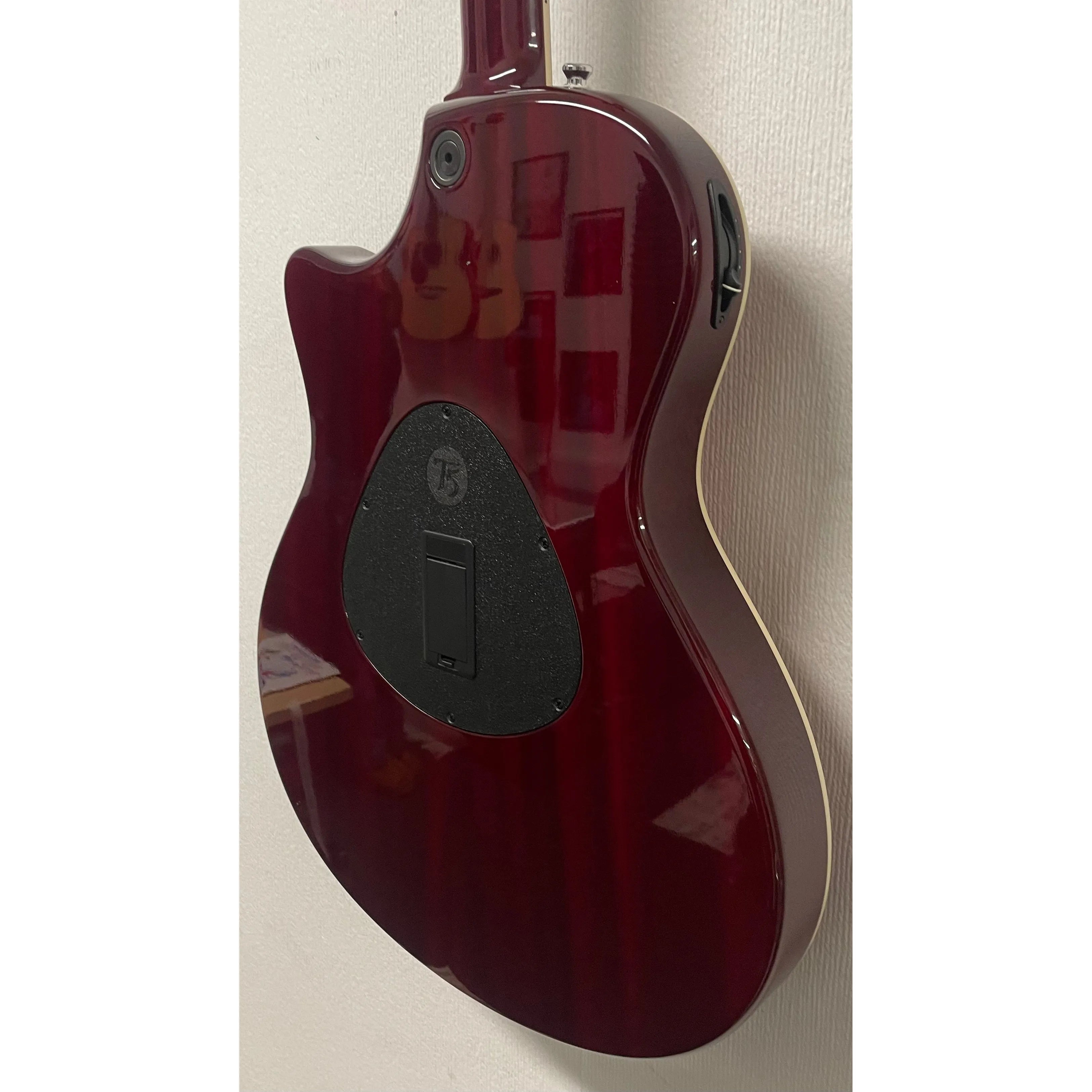 Taylor T5-S Standard Cherry Sunburst Hybrid Guitar with Original Hardcase Pre-Owned