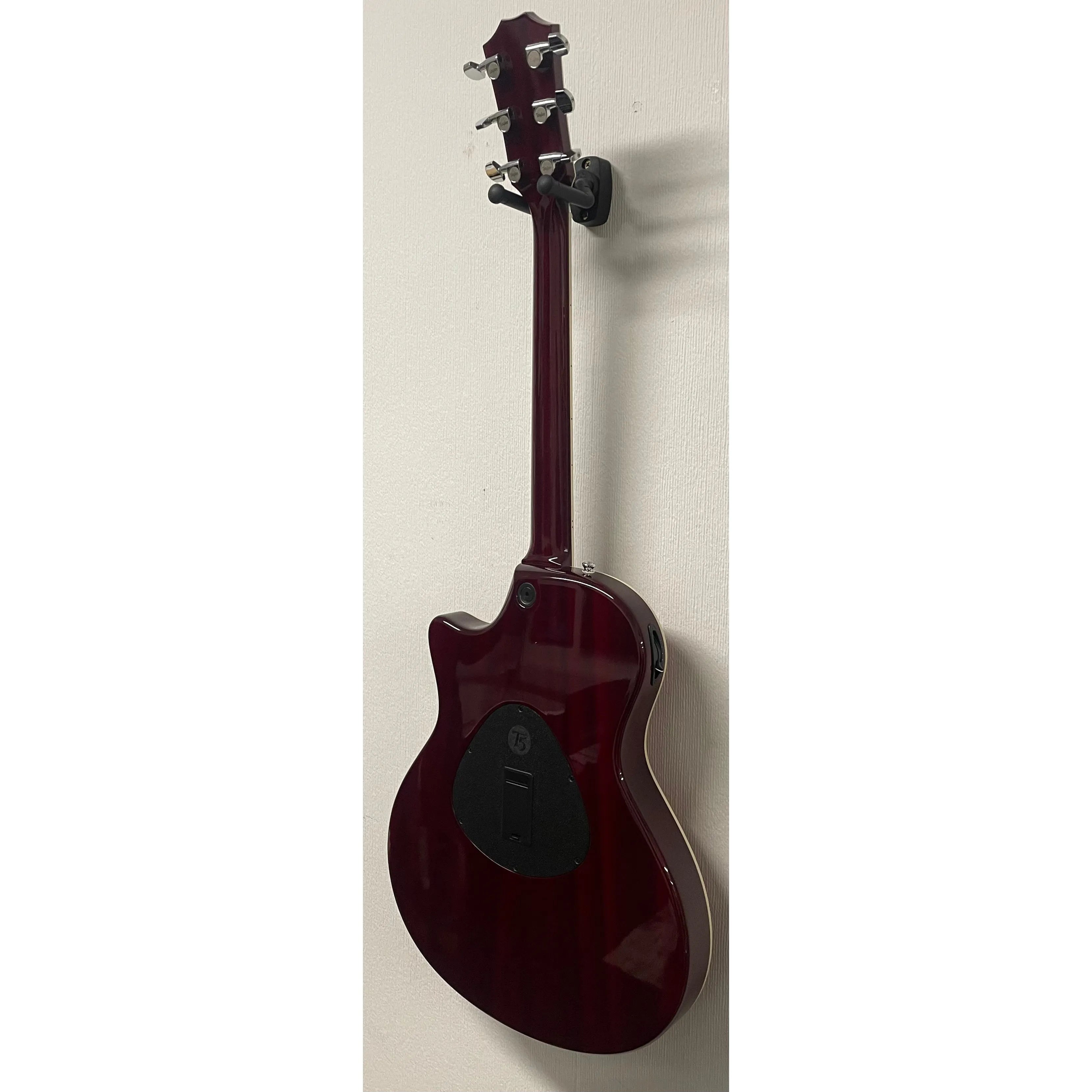 Taylor T5-S Standard Cherry Sunburst Hybrid Guitar with Original Hardcase Pre-Owned