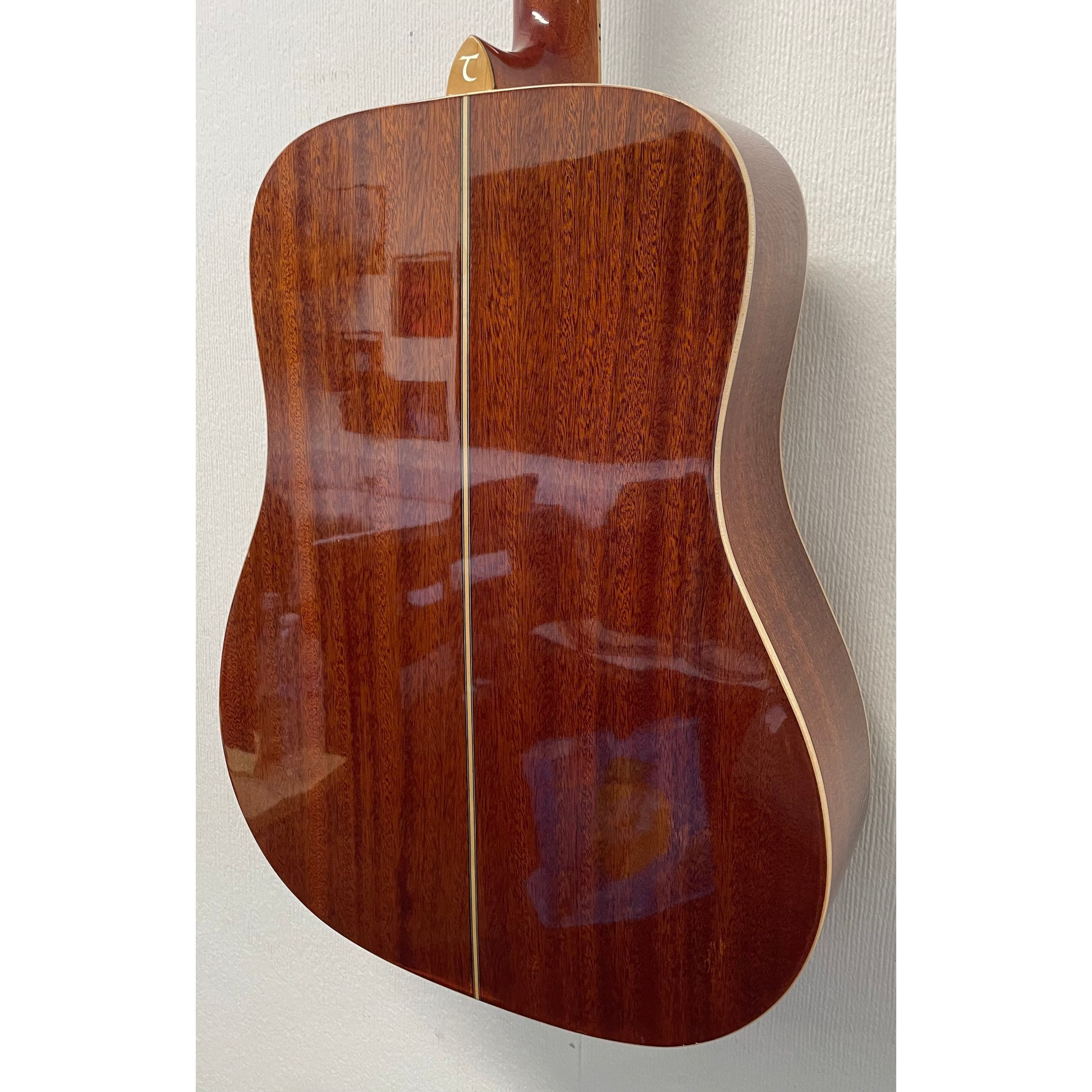 Tanglewood Evolution TW28 CSG Dreadnought Acoustic Guitar in Solid Cedar Pre-Owned