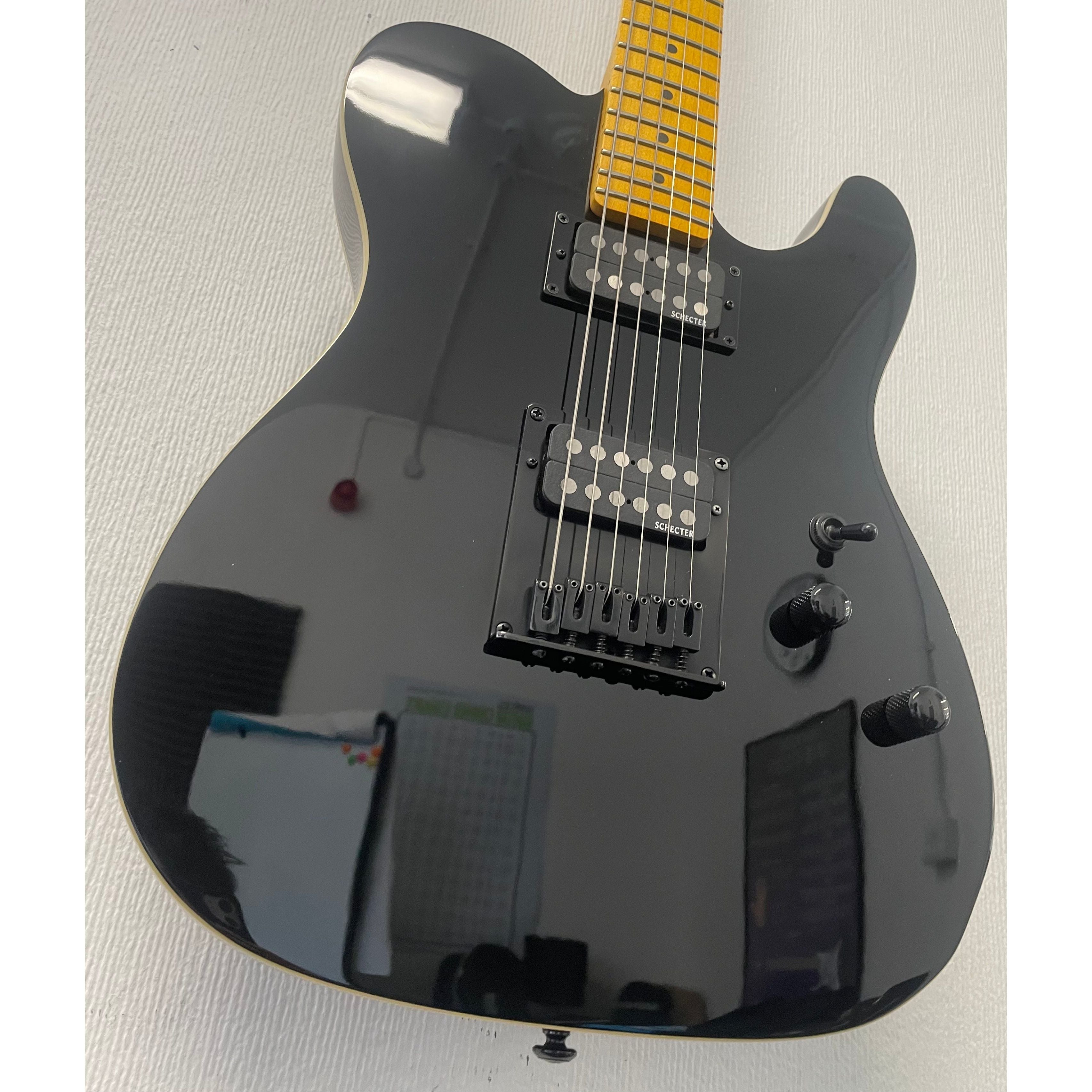 Schecter Diamond Series PT-MM Electric Guitar in Gloss Black with Hardcase Pre-Owned