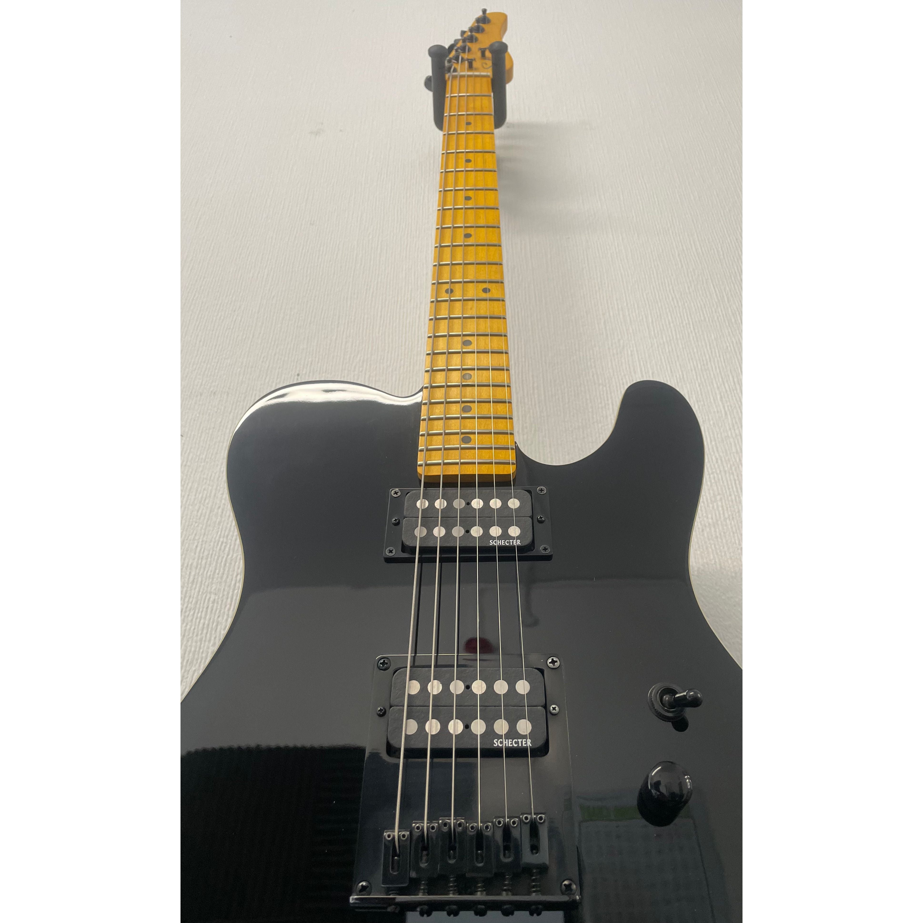 Schecter Diamond Series PT-MM Electric Guitar in Gloss Black with Hardcase Pre-Owned