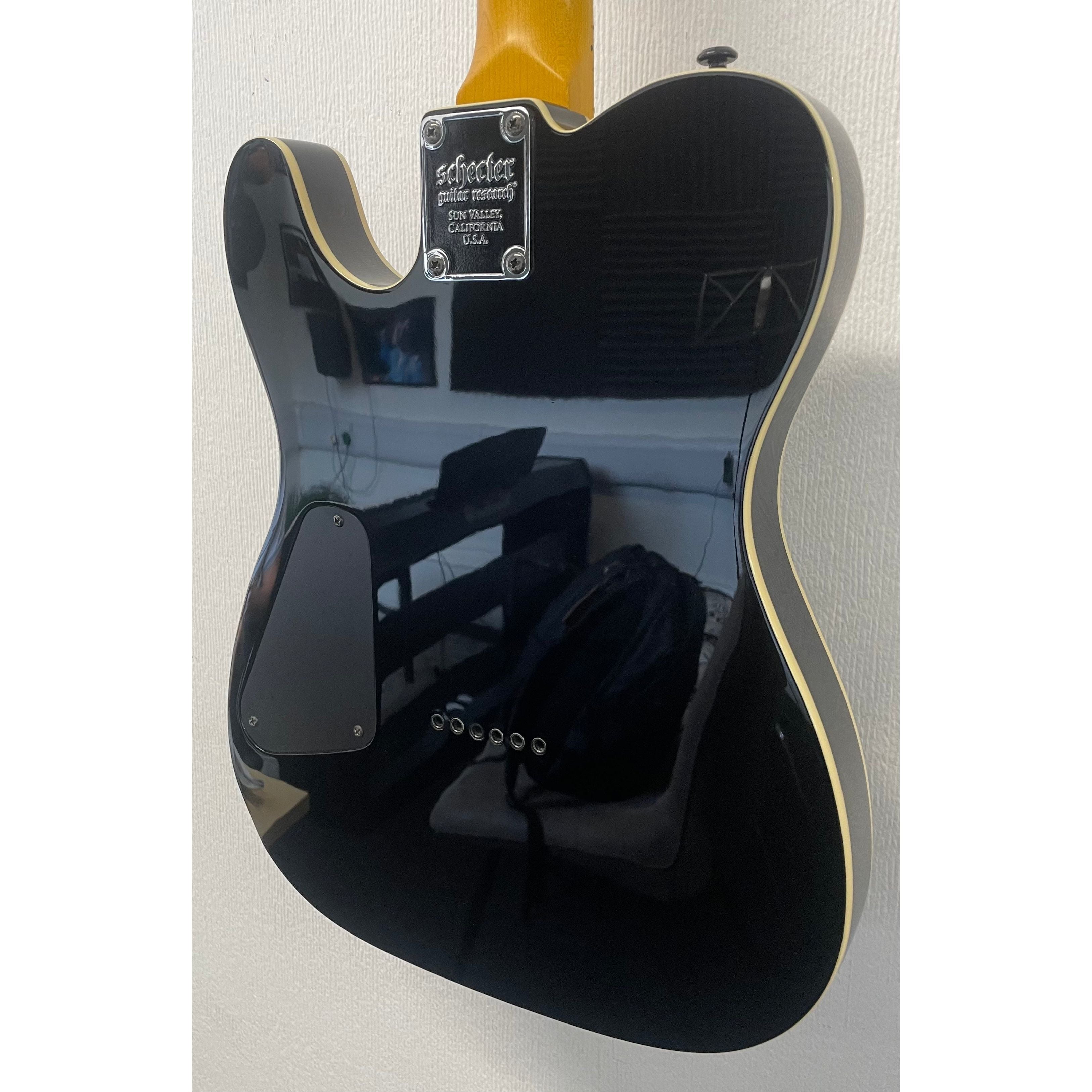Schecter Diamond Series PT-MM Electric Guitar in Gloss Black with Hardcase Pre-Owned