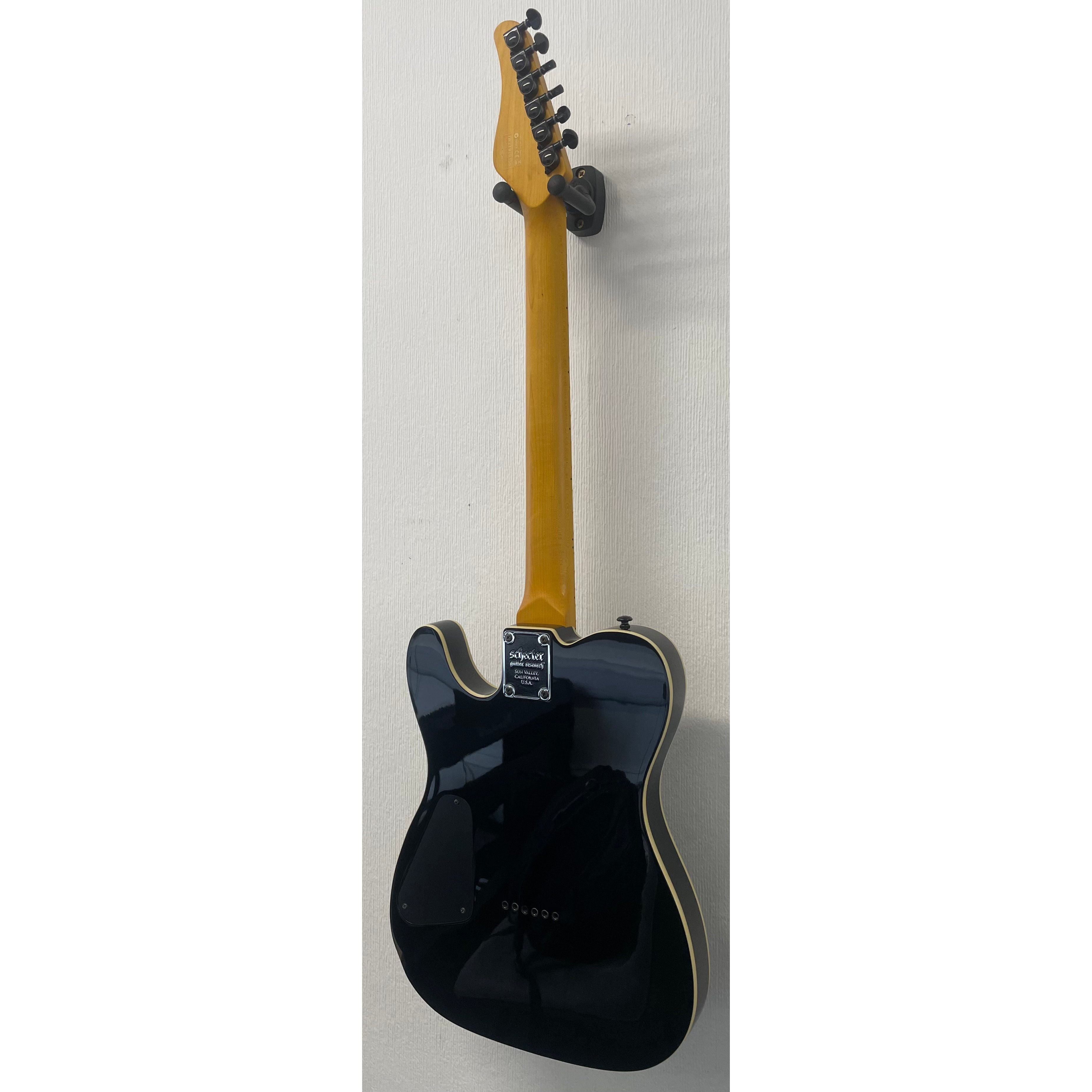Schecter Diamond Series PT-MM Electric Guitar in Gloss Black with Hardcase Pre-Owned